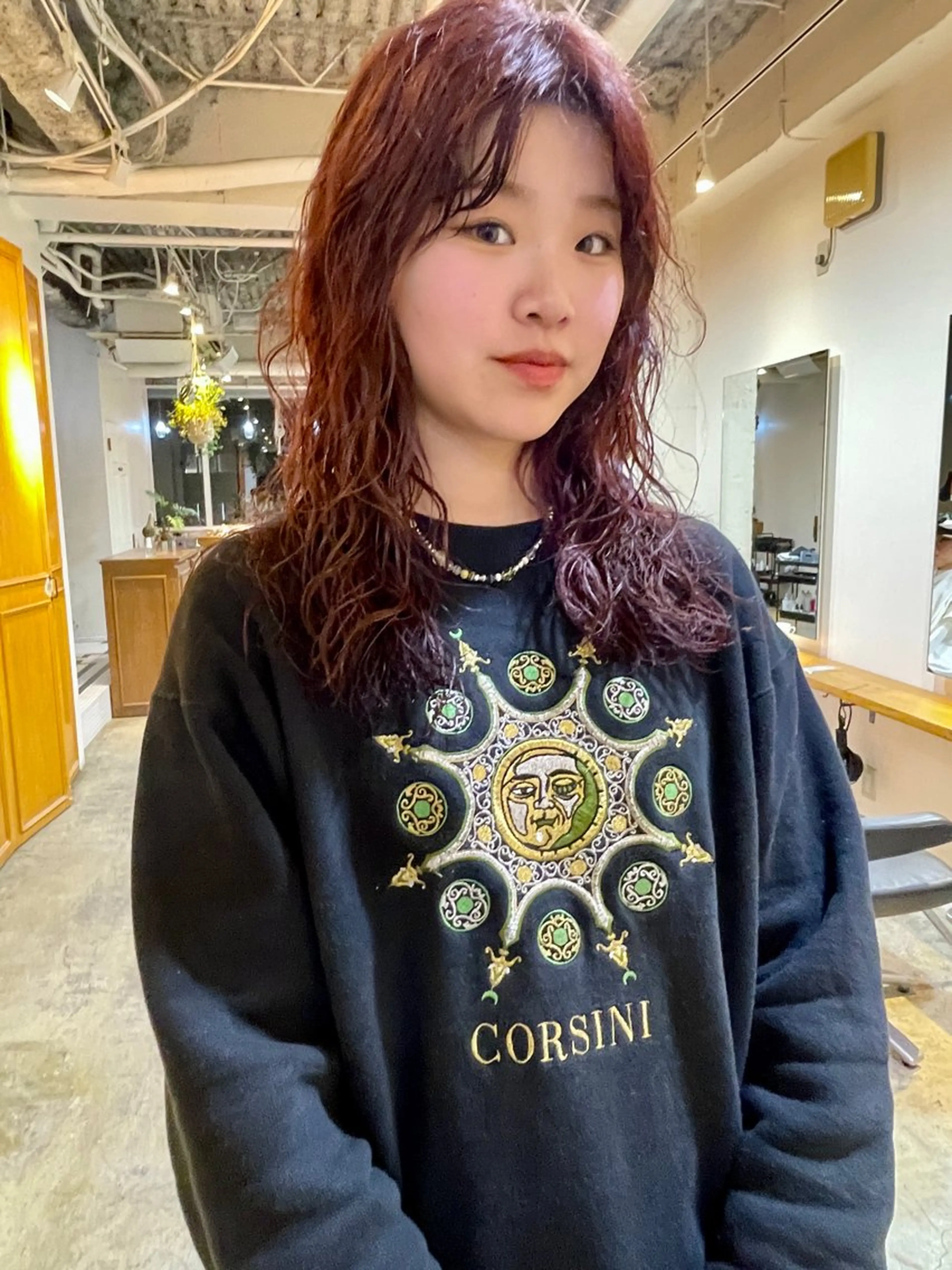 セミロング カラー パーマ レッドカラー レイヤー／似合わせ TAKUYAのヘアスタイル