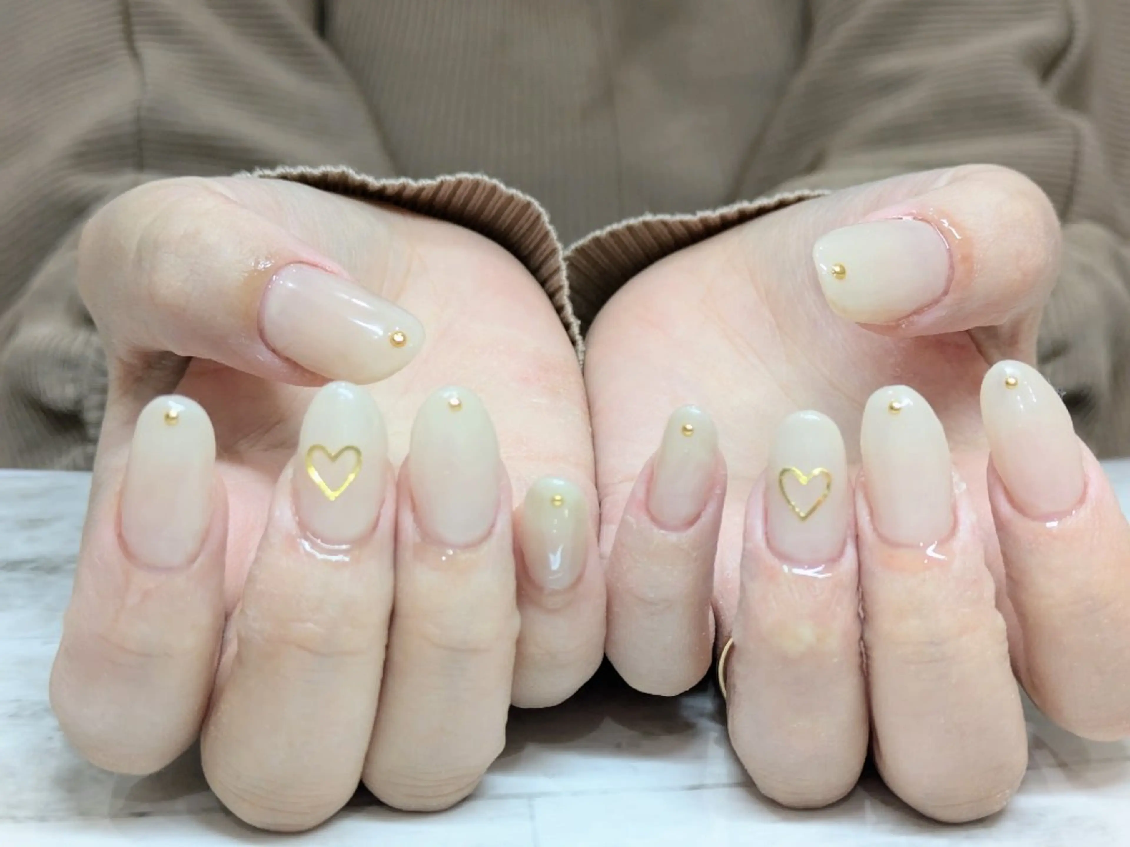 ネイル ストーンネイル imaichise 🧡💜推しネイルのネイルデザイン