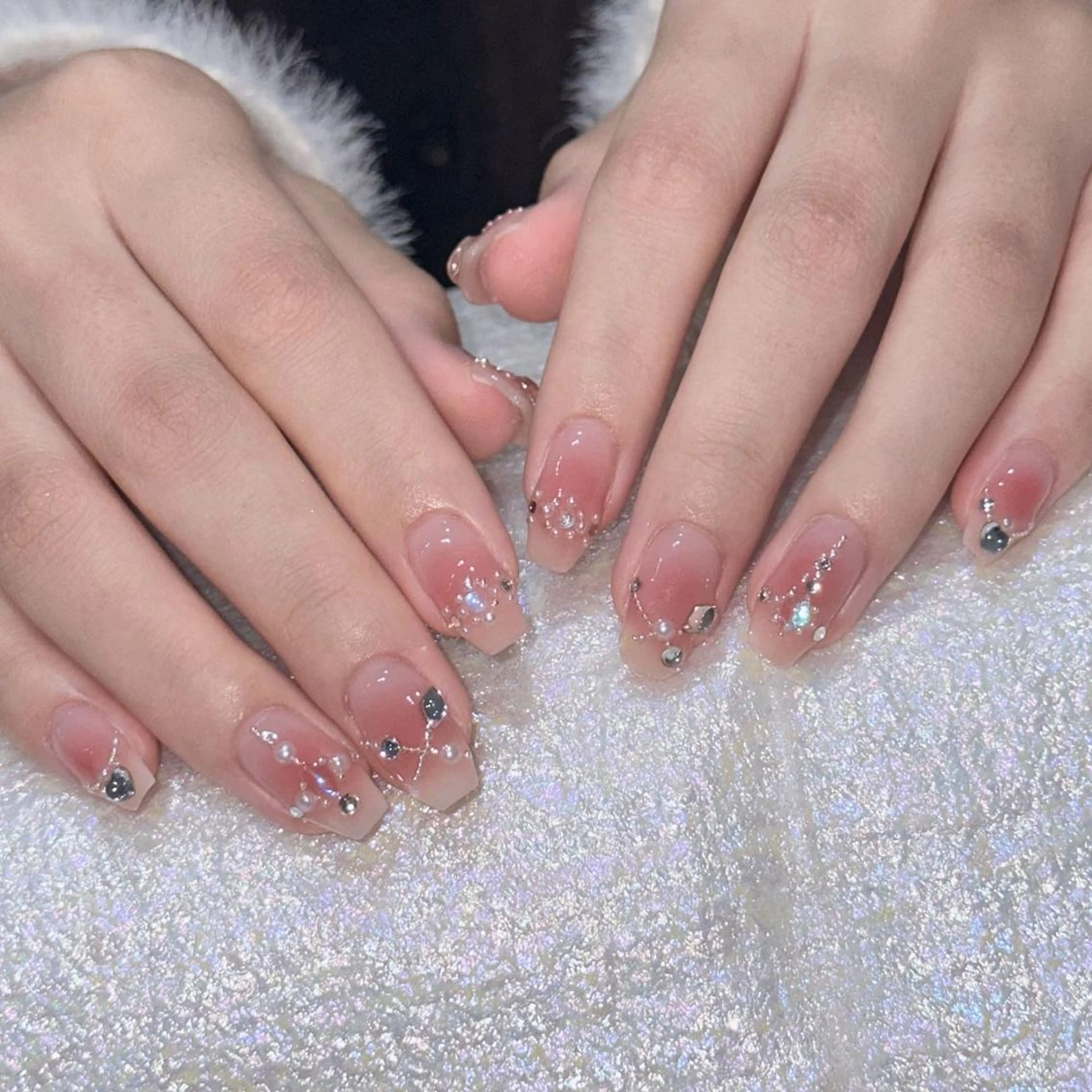 ネイル ハンドネイル Queens マオのネイルデザイン