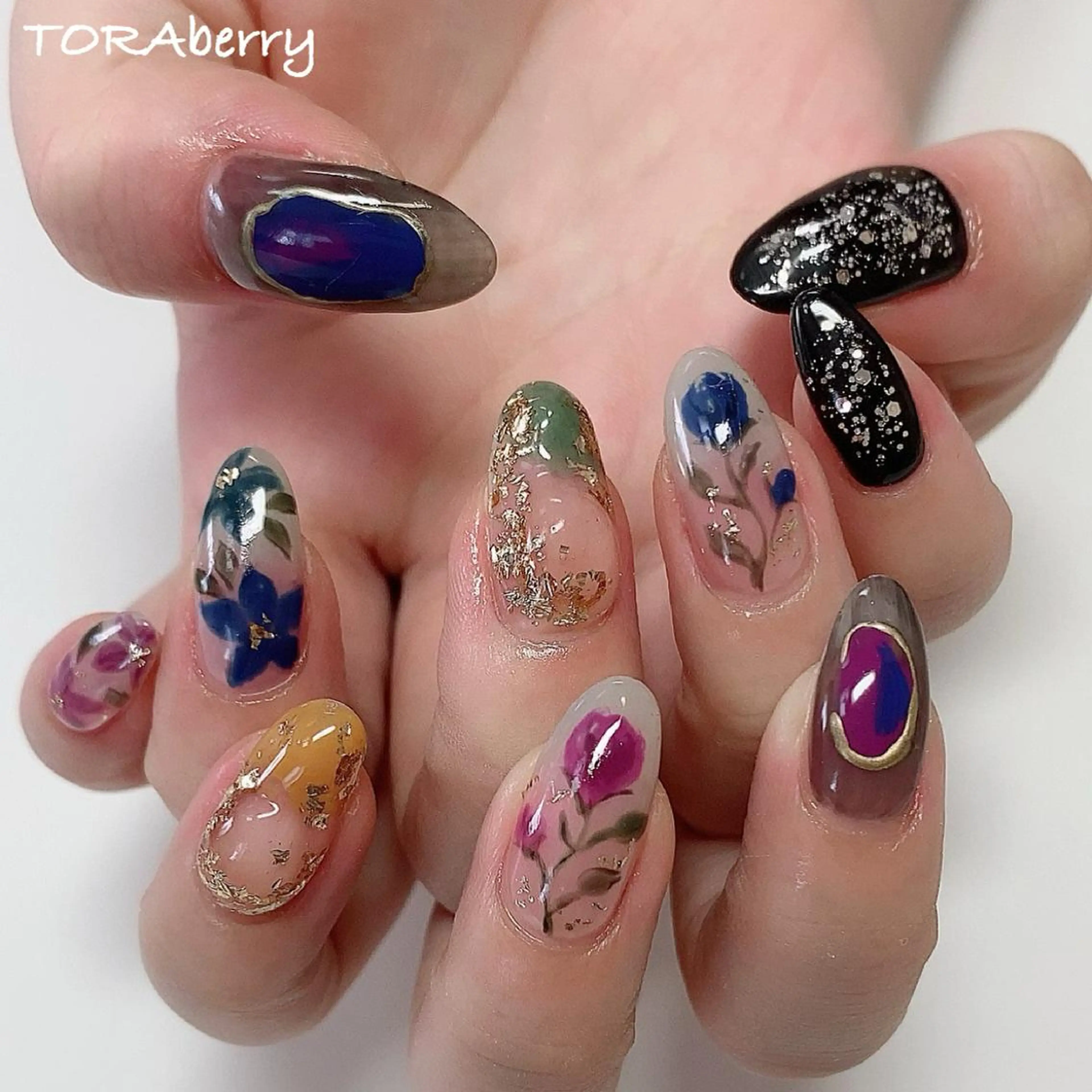 ネイル ハンドネイル ネイリスト なつみのネイルデザイン