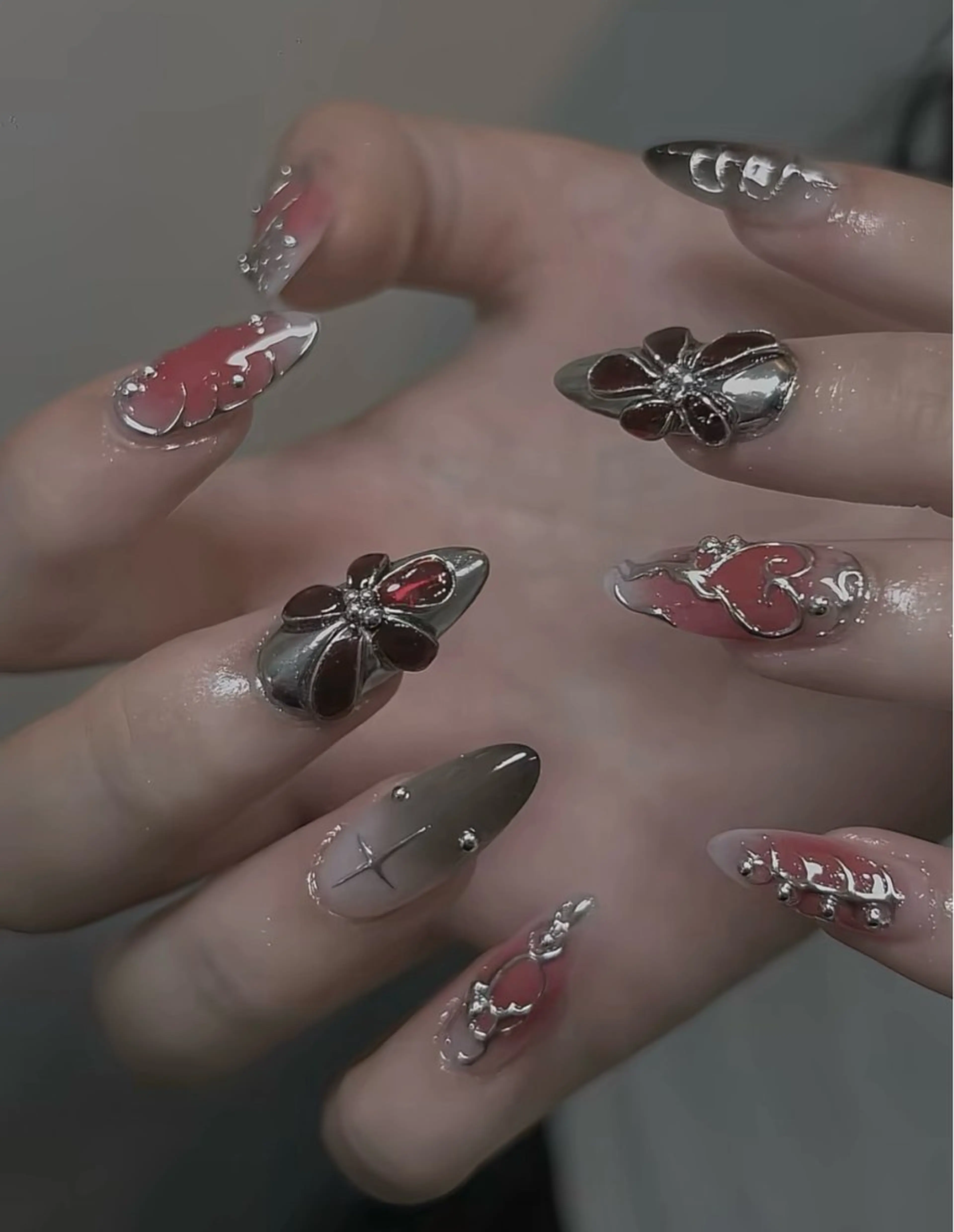 ネイル 長さ出し フットネイル ジェルネイル 韓国ネイル マグネットネイル ハンドネイル YMT NailStudioのネイルデザイン