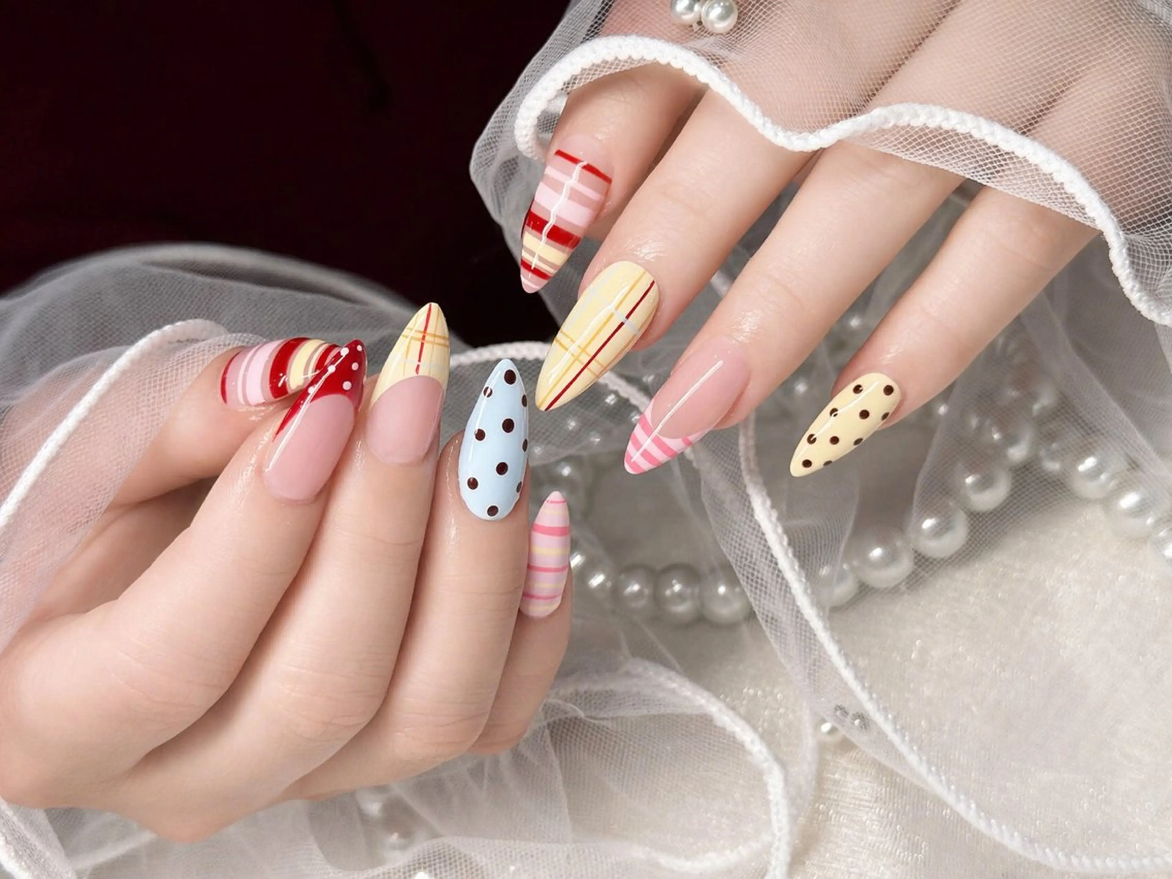 ネイル BA_PIU NAILのネイルデザイン