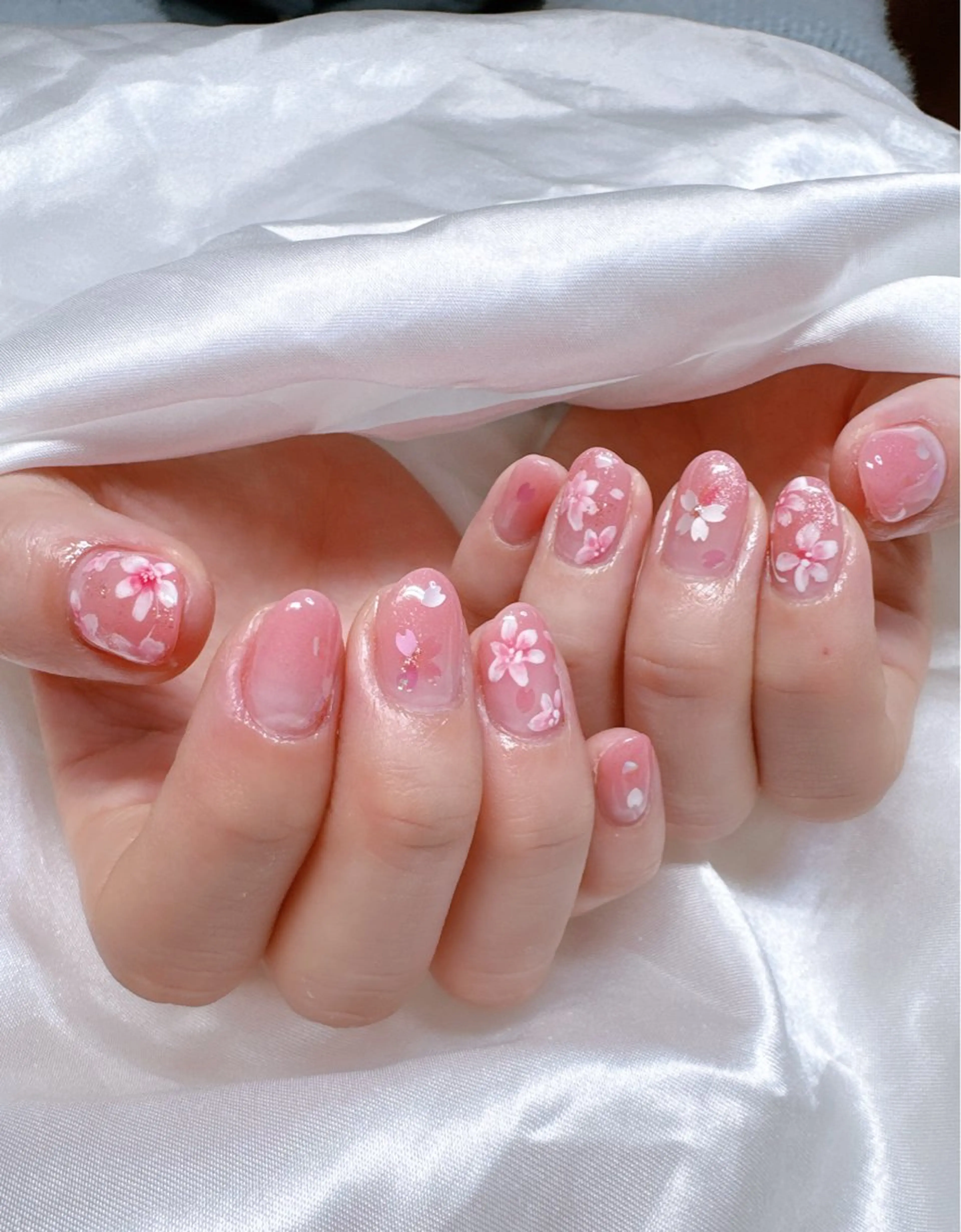 ネイル 高島 夏海のネイルデザイン