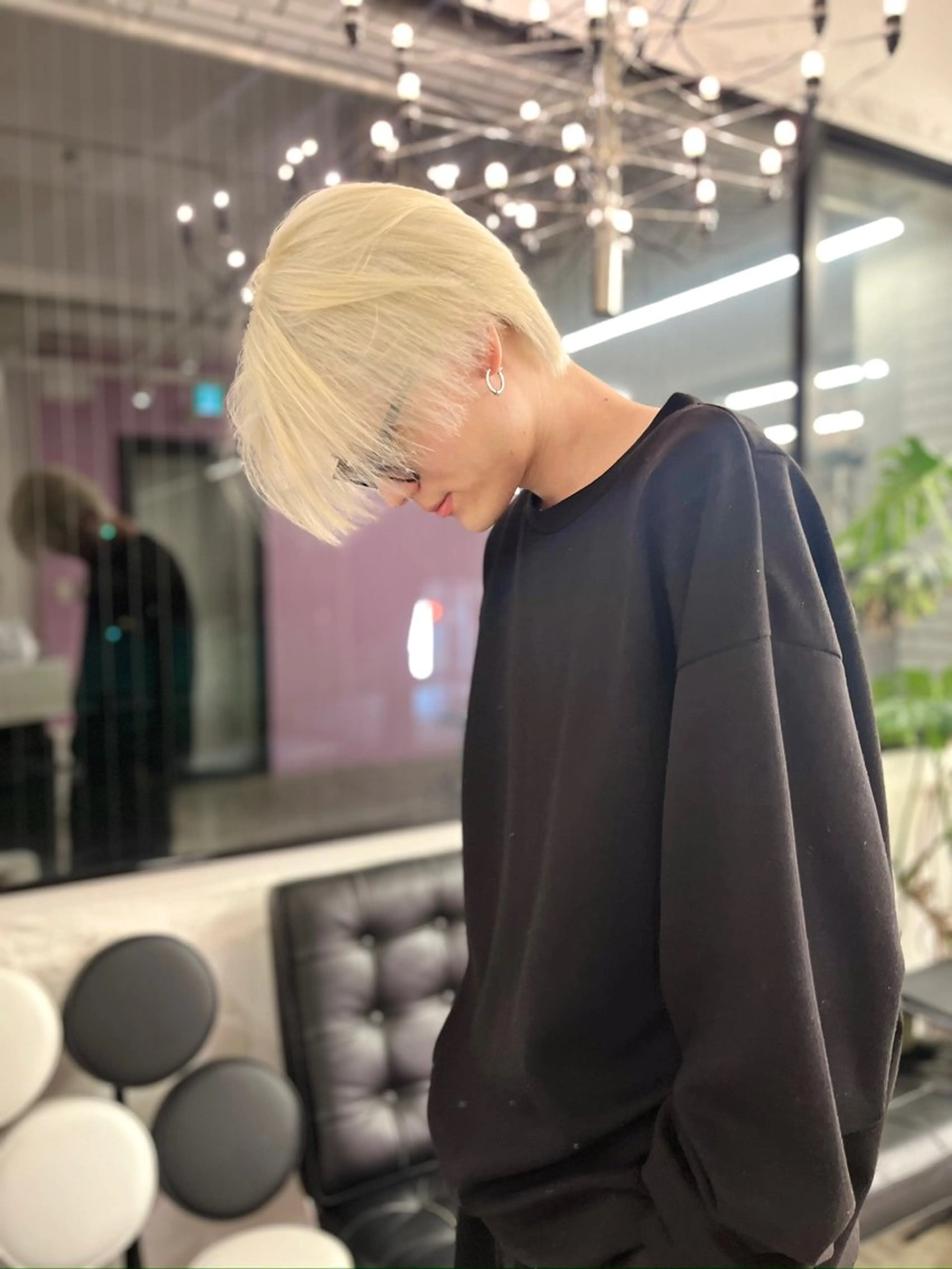 ショート カラー メンズ メンズブリーチ メンズハイトーン ブリーチ ケアブリーチ ハイトーンカラー TOTA 唯一無二カラーのヘアスタイル
