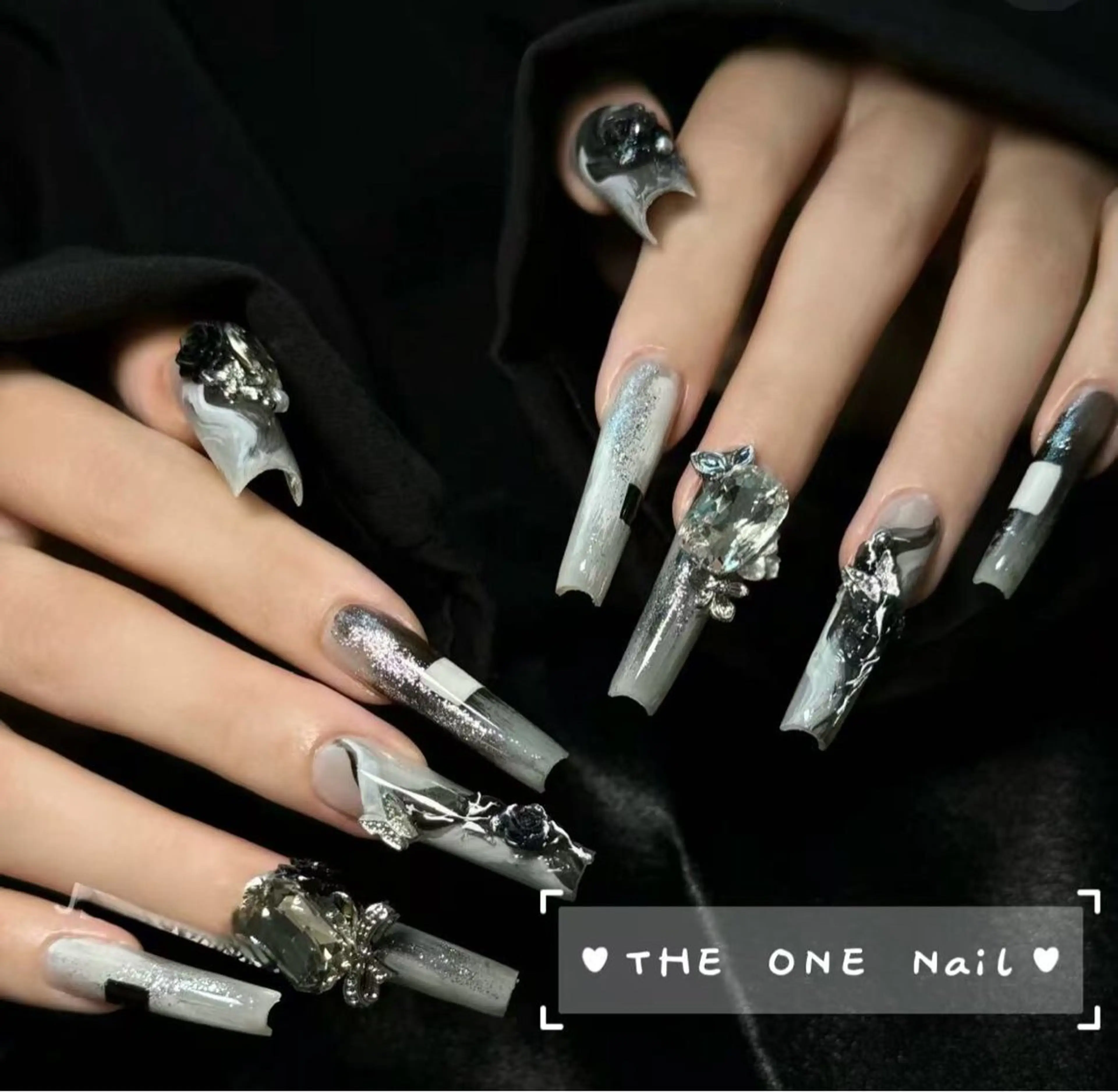 ネイル The one 安井のネイルデザイン