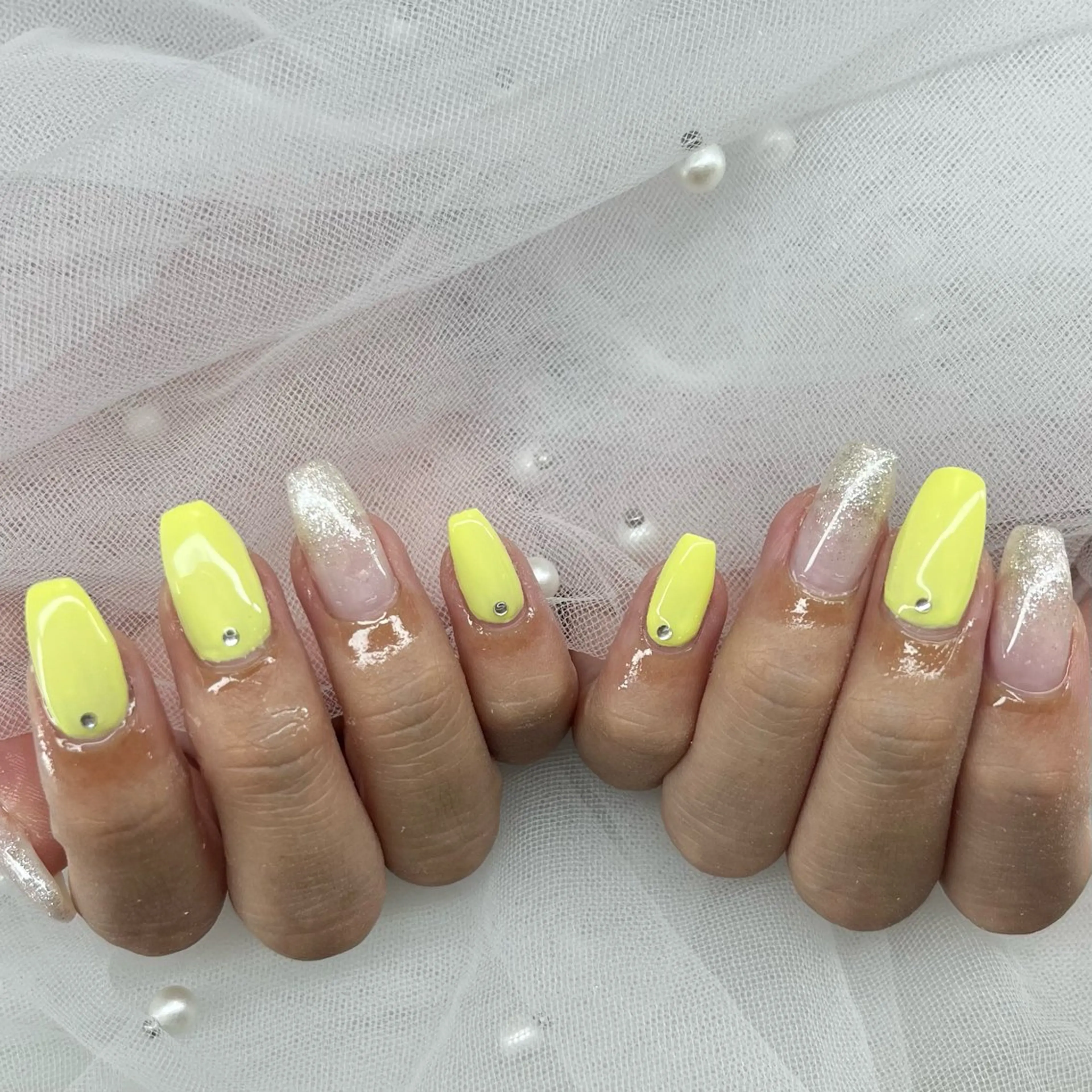 ネイル ハンドネイル VIERU YURIのネイルデザイン