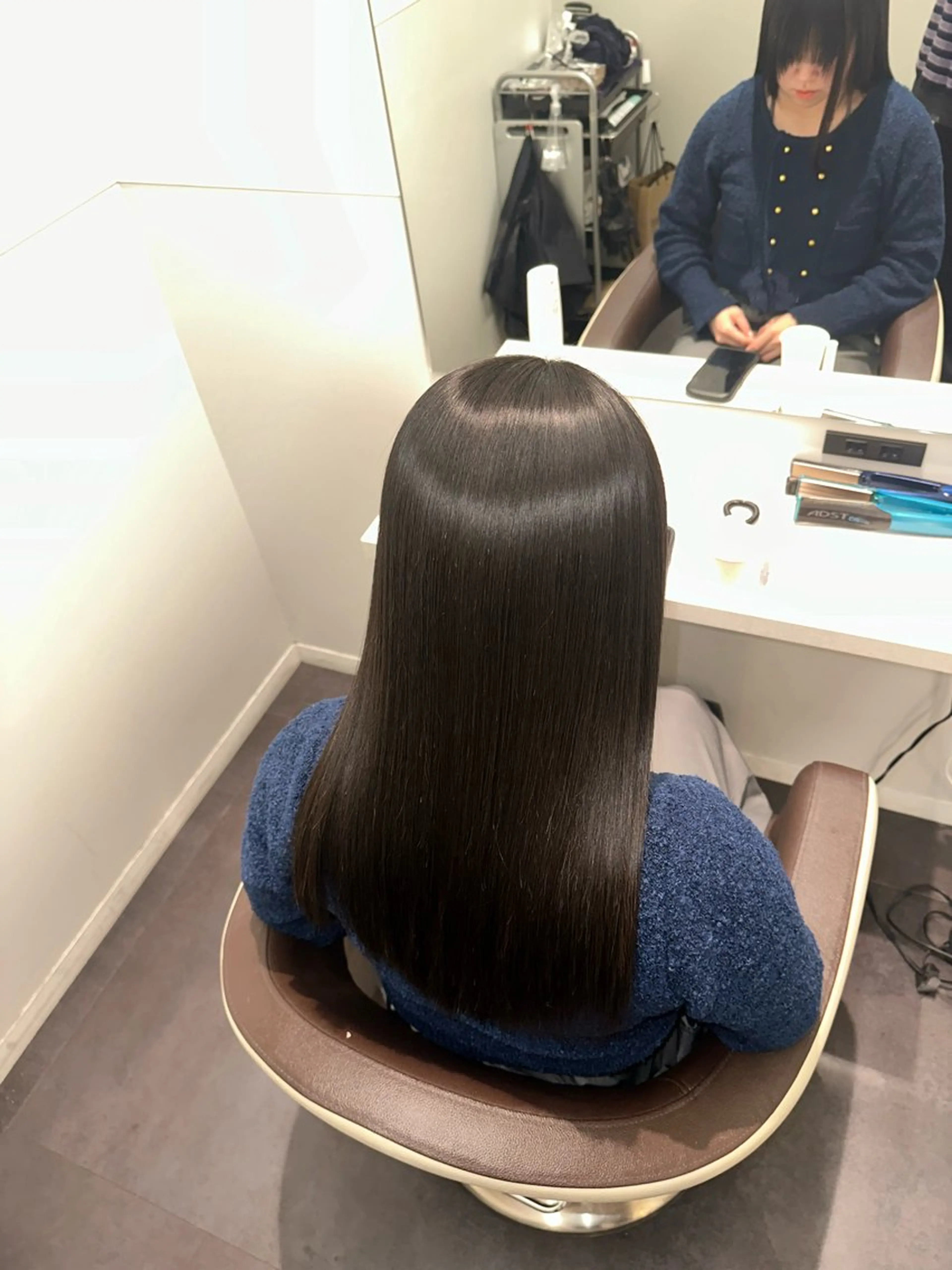 セミロング 美髪特化✨ 伊織✨縮毛矯正✨のヘアスタイル