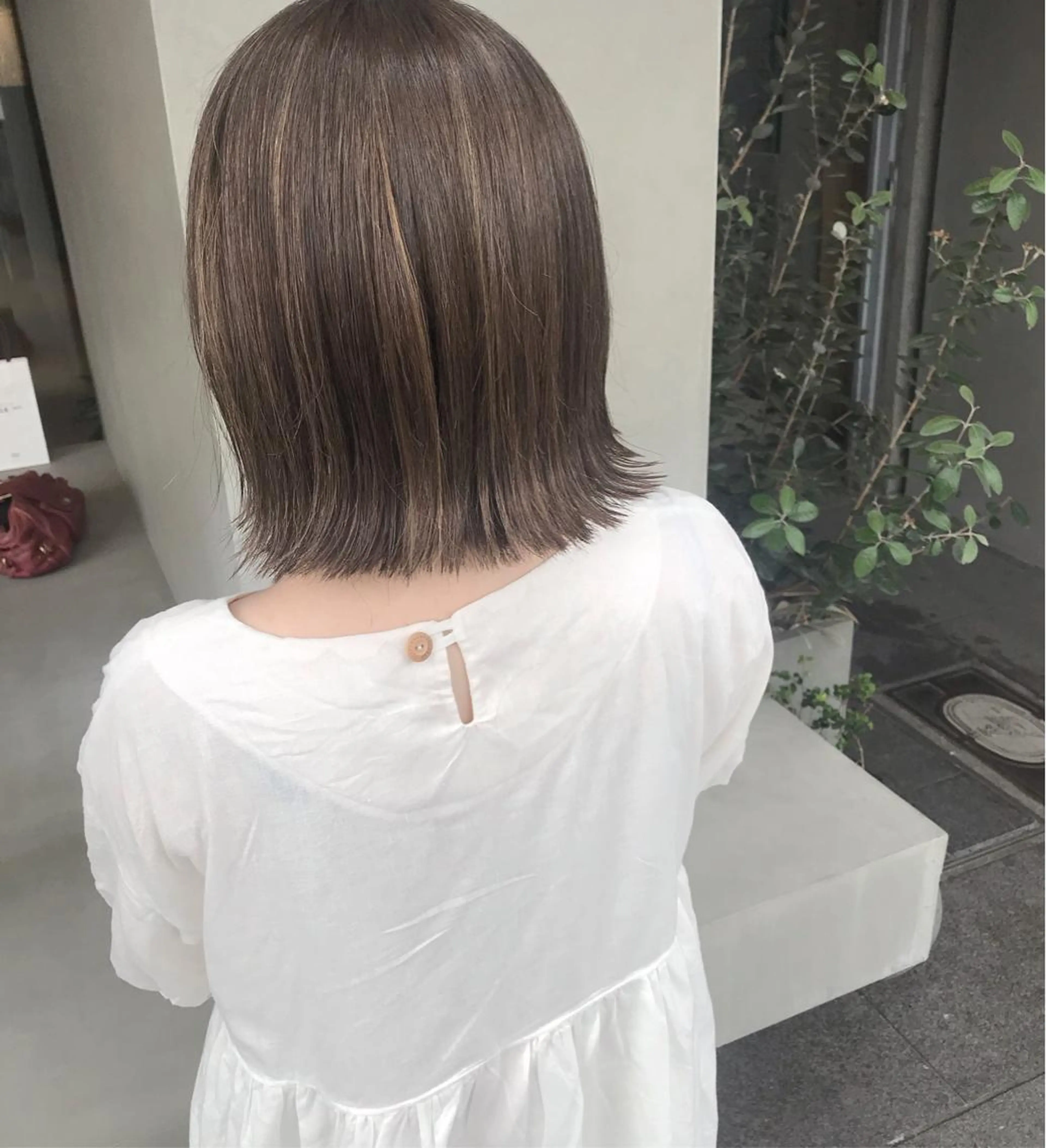 ミディアム カラー ベージュカラー 透明感カラー フォギーベージュ ハイライトカラー ハイライト enne /YUI🥣のヘアスタイル