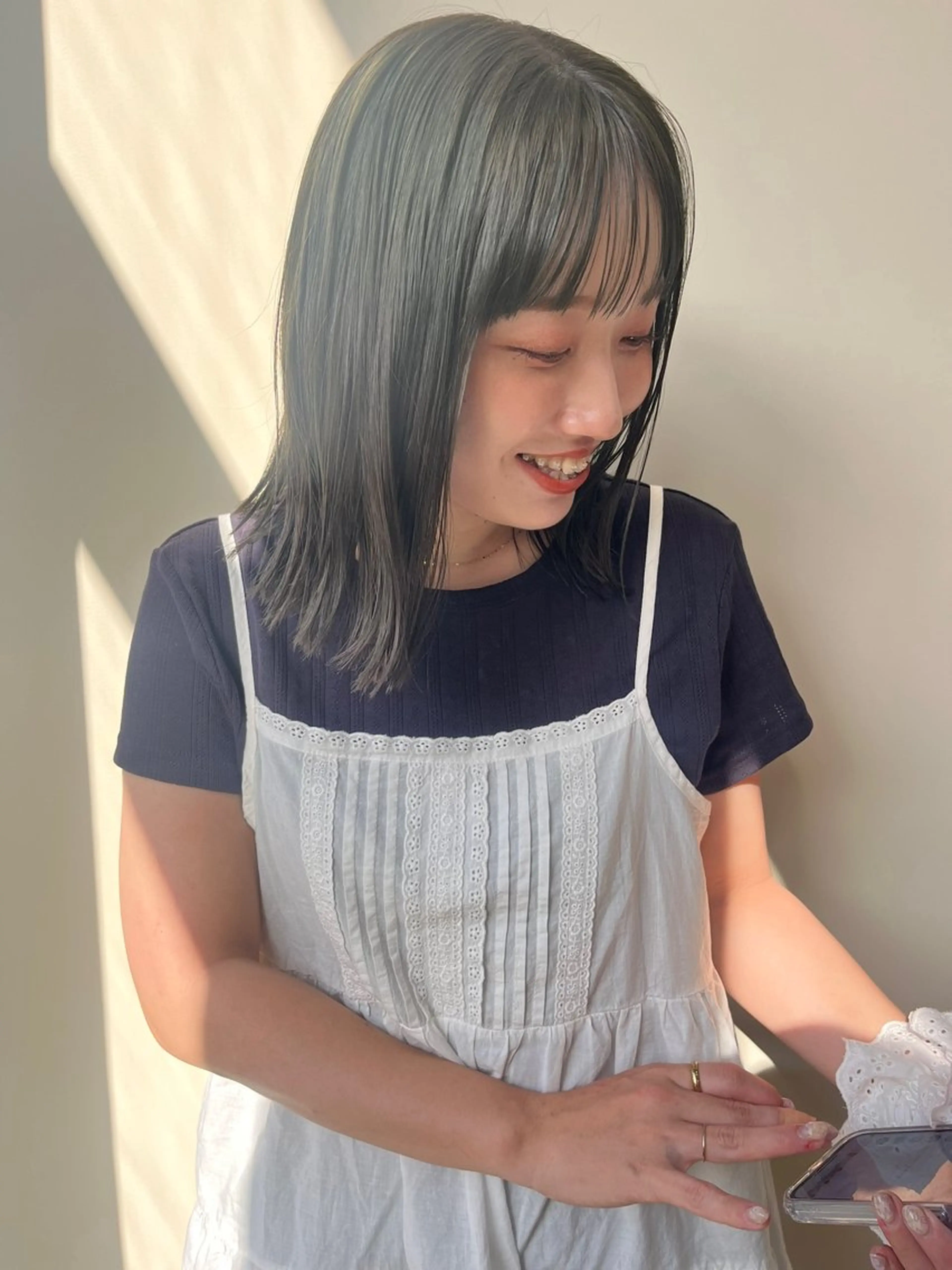 ミディアム カラー レイヤーカット/韓国 ヘア/ honokaのヘアスタイル