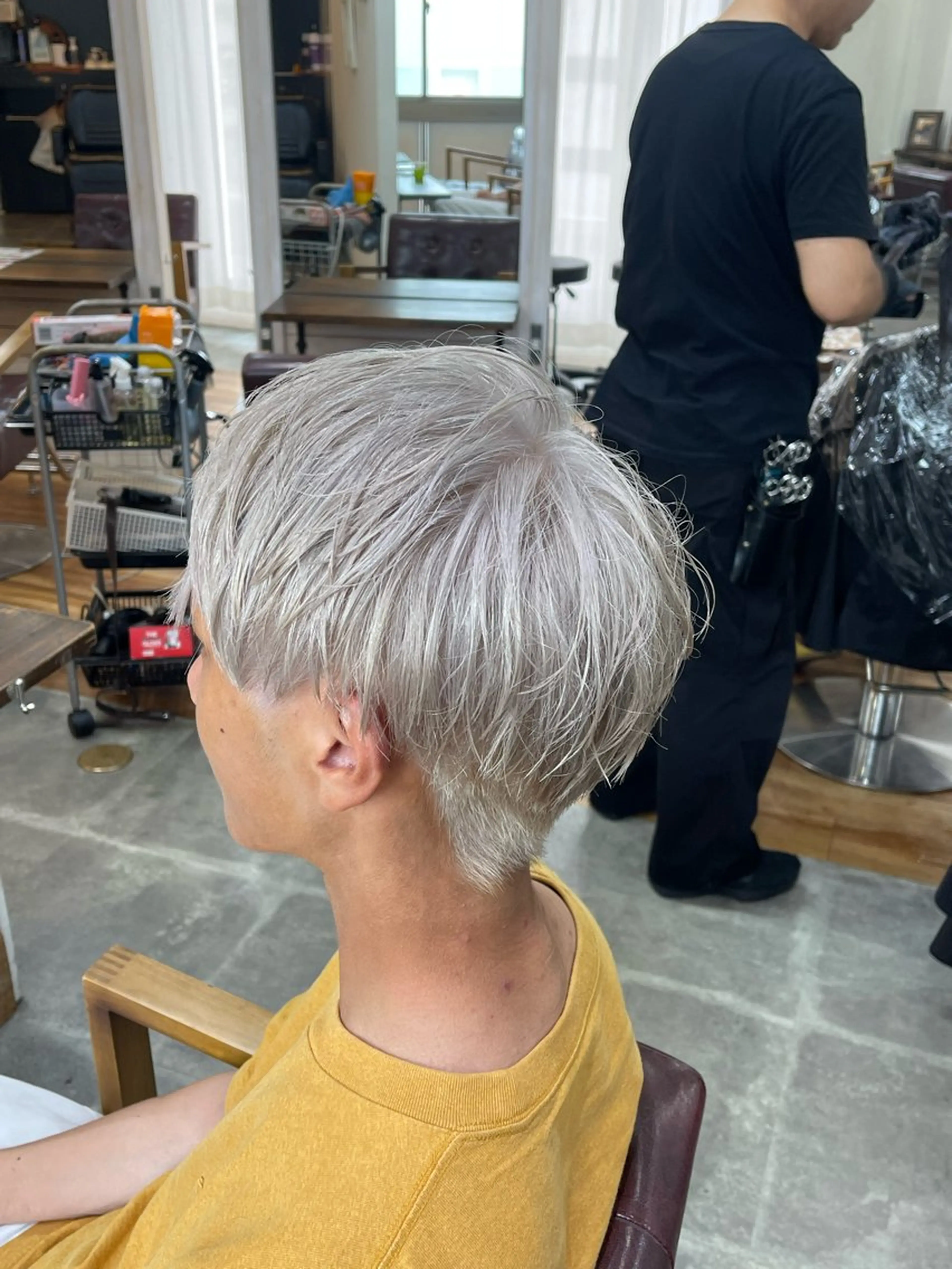 ショート カラー ブリーチ ケアブリーチ デザインカラー ダブルカラー グレージュ カット ヘアカラー トリートメント SOYON西大寺店所属・ダブルカラー/ 髪質改善💎安藤のヘアスタイル