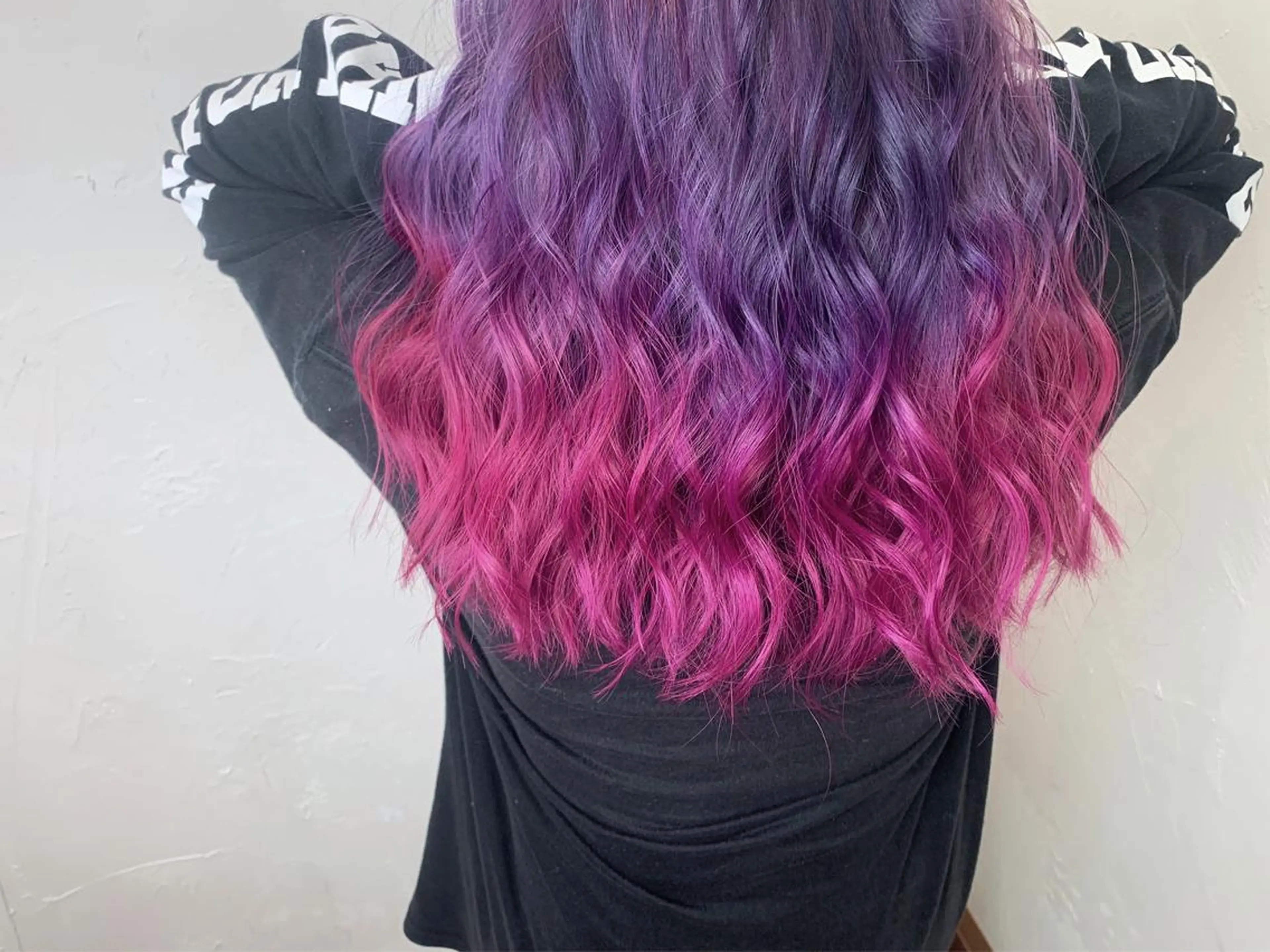 セミロング カラー ALO art hair所属・  AYARIのヘアスタイル