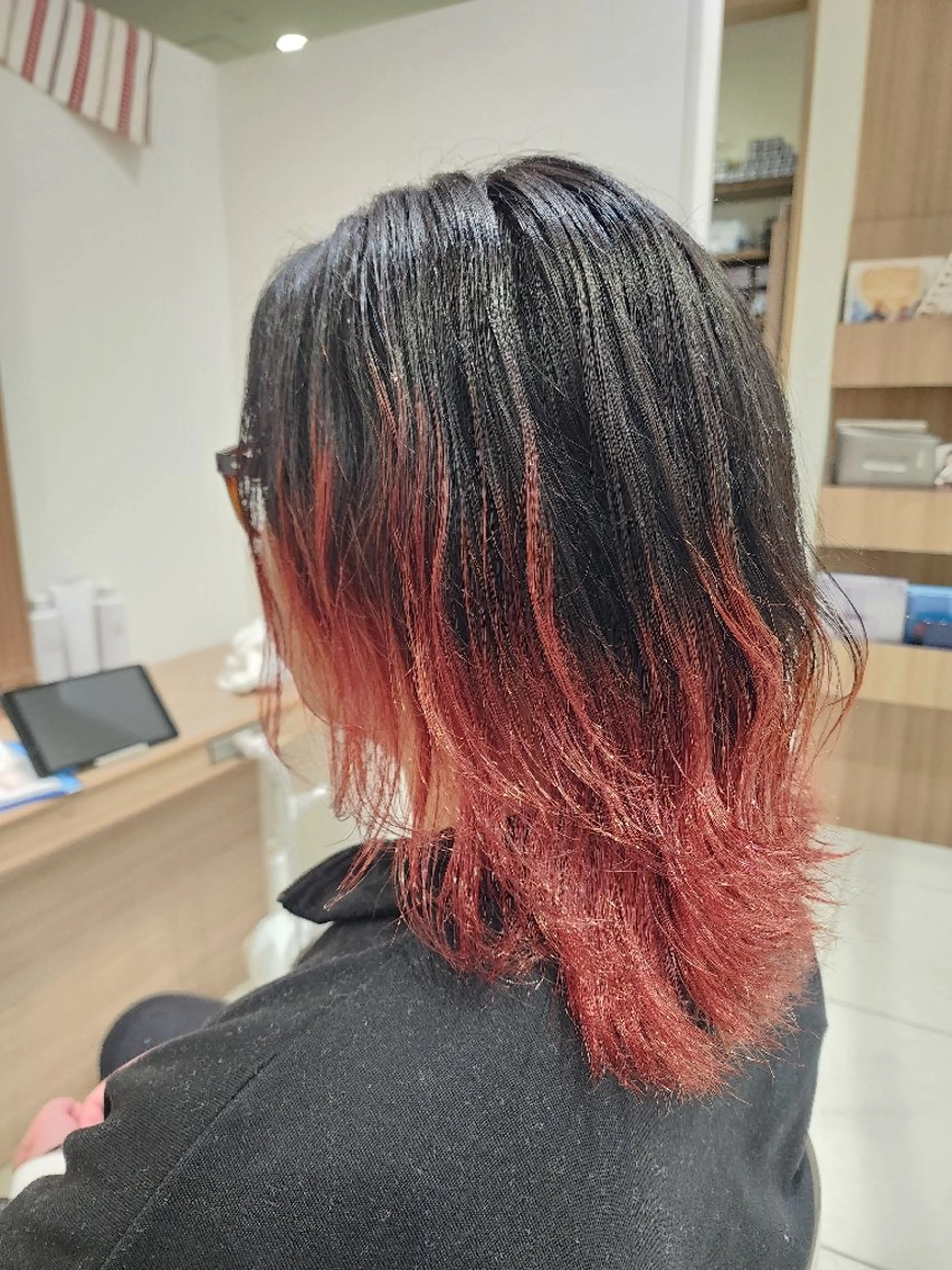カラー 黒髪 ブリーチ グラデーションカラー レッドカラー ヘアカラー カラー特化🔥中村 和貴＜Ash津田沼＞のヘアスタイル