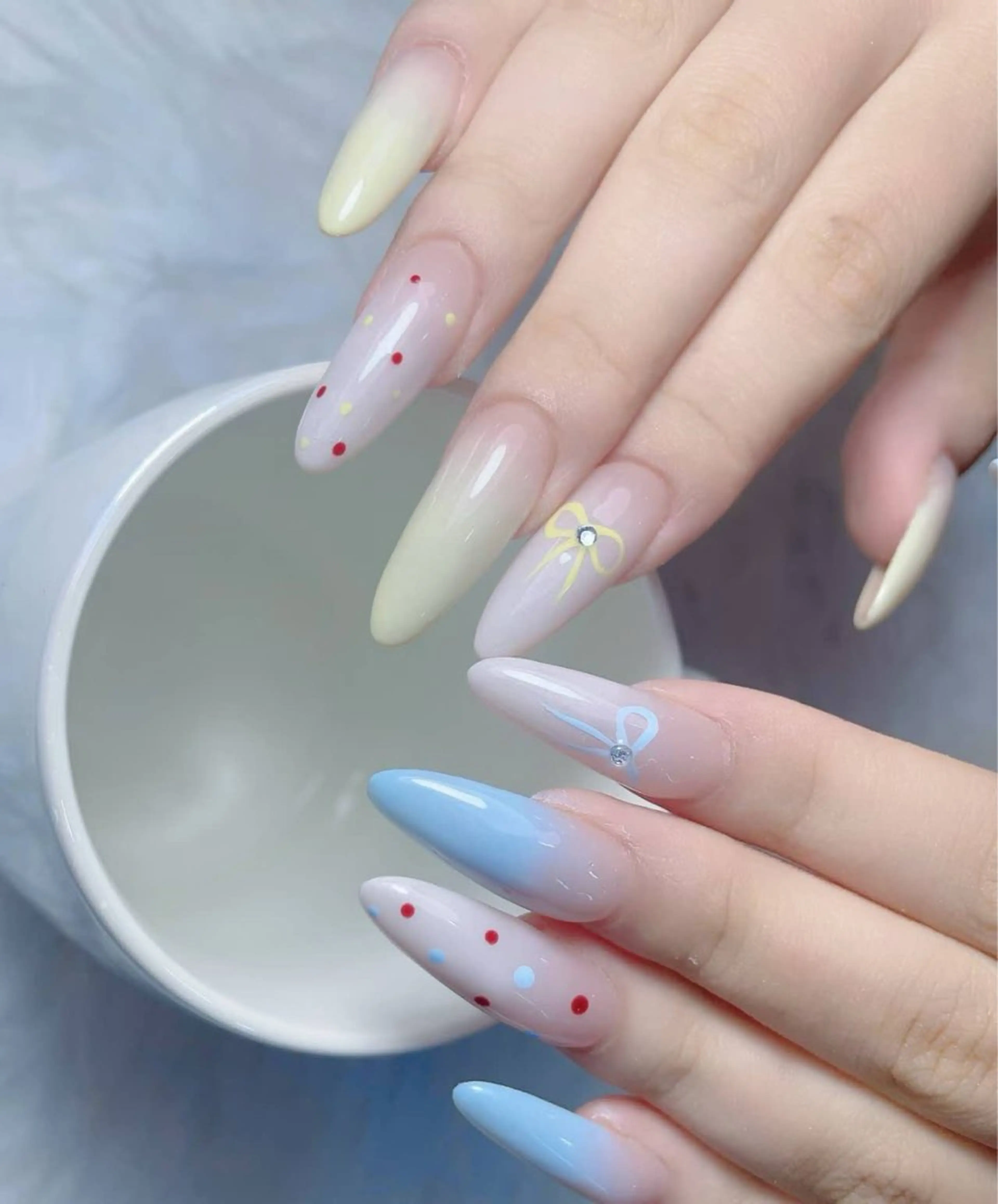 ネイル 小島 千尋のネイルデザイン