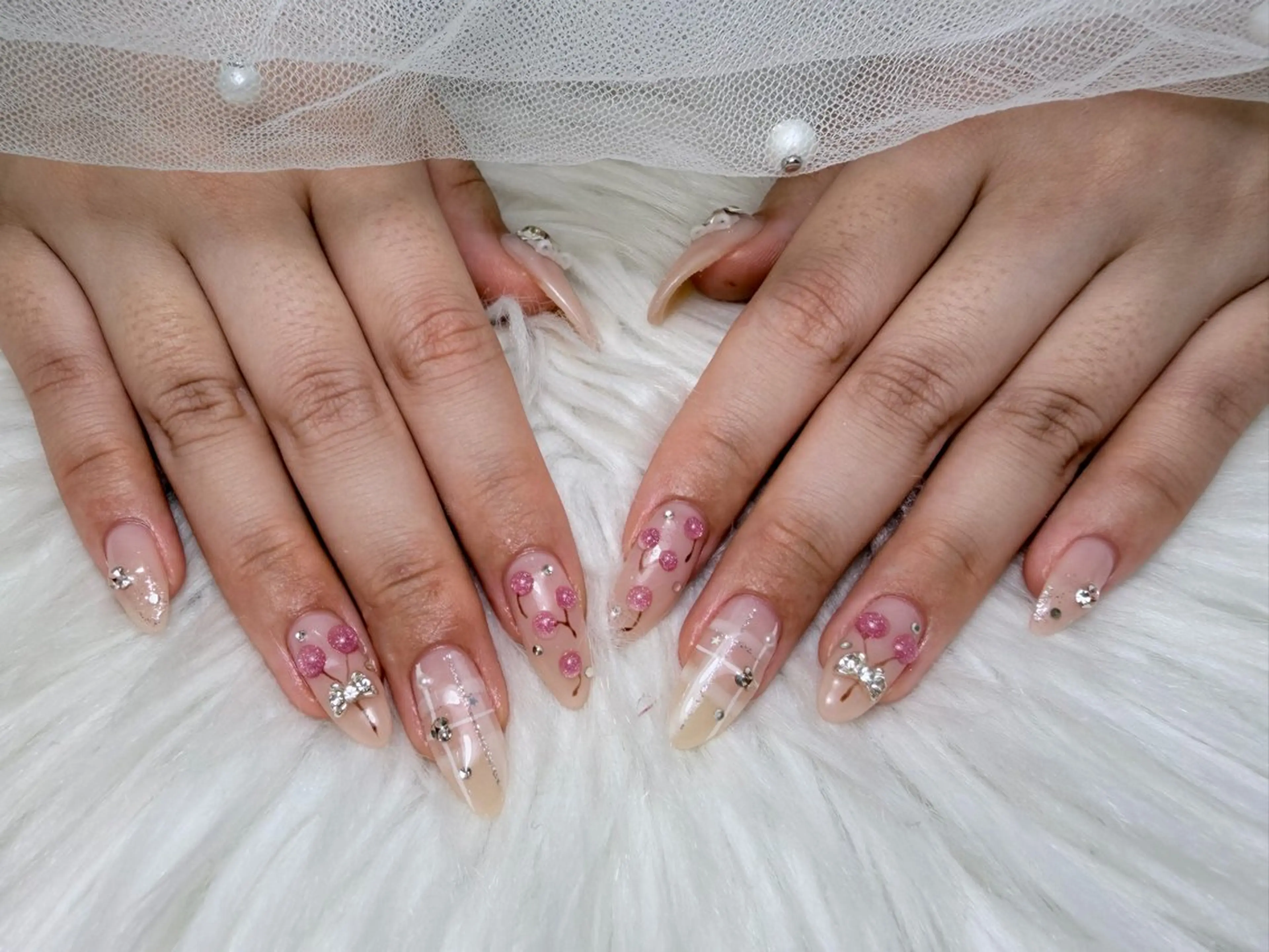 ネイル Nailsalon petille所属・H azのネイルデザイン