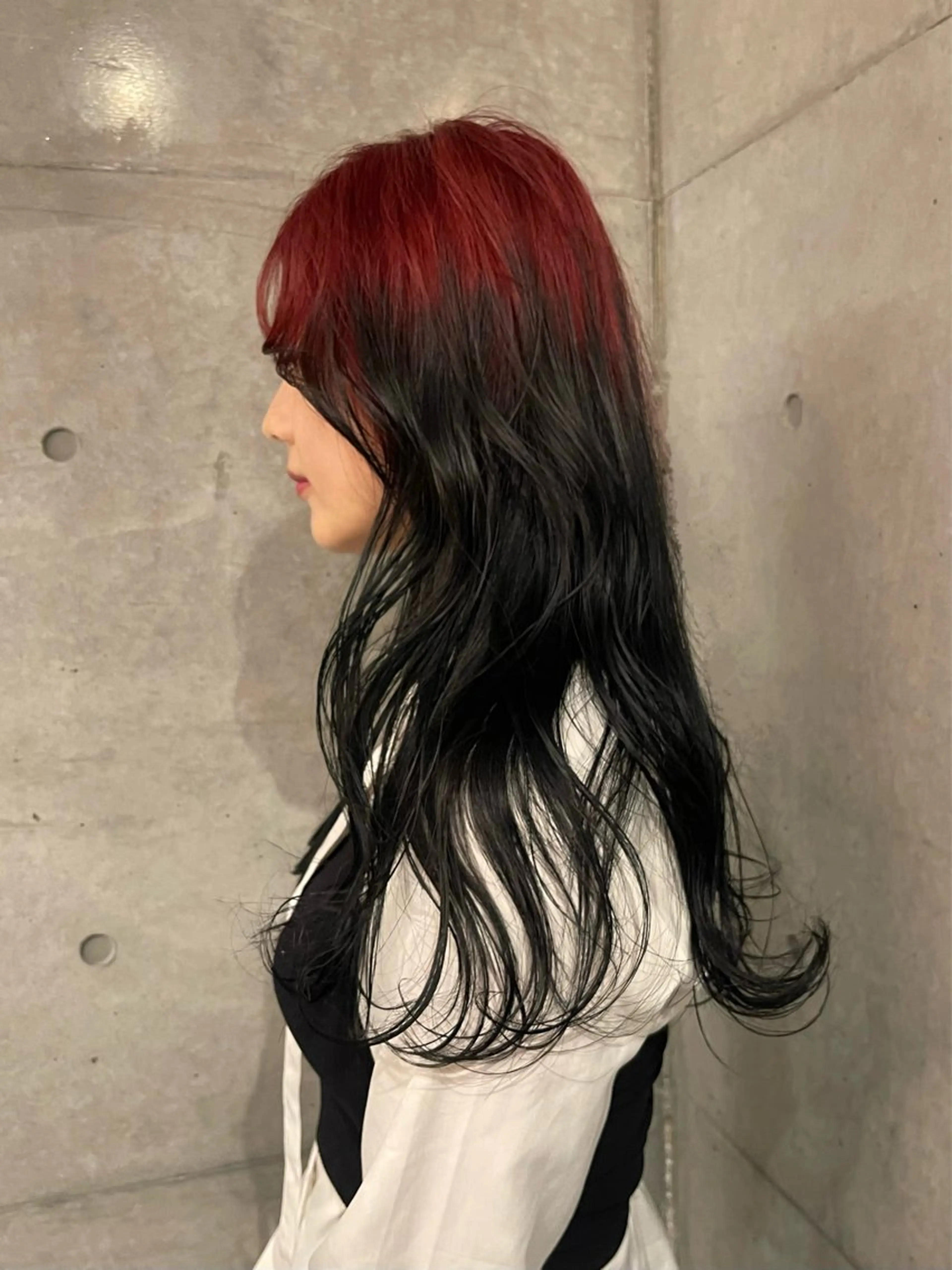 ロング カラー デザインカラー グラデーションカラー ヘアカラー トリートメント レイヤーカットとハイ トーン/HIROKIのヘアスタイル