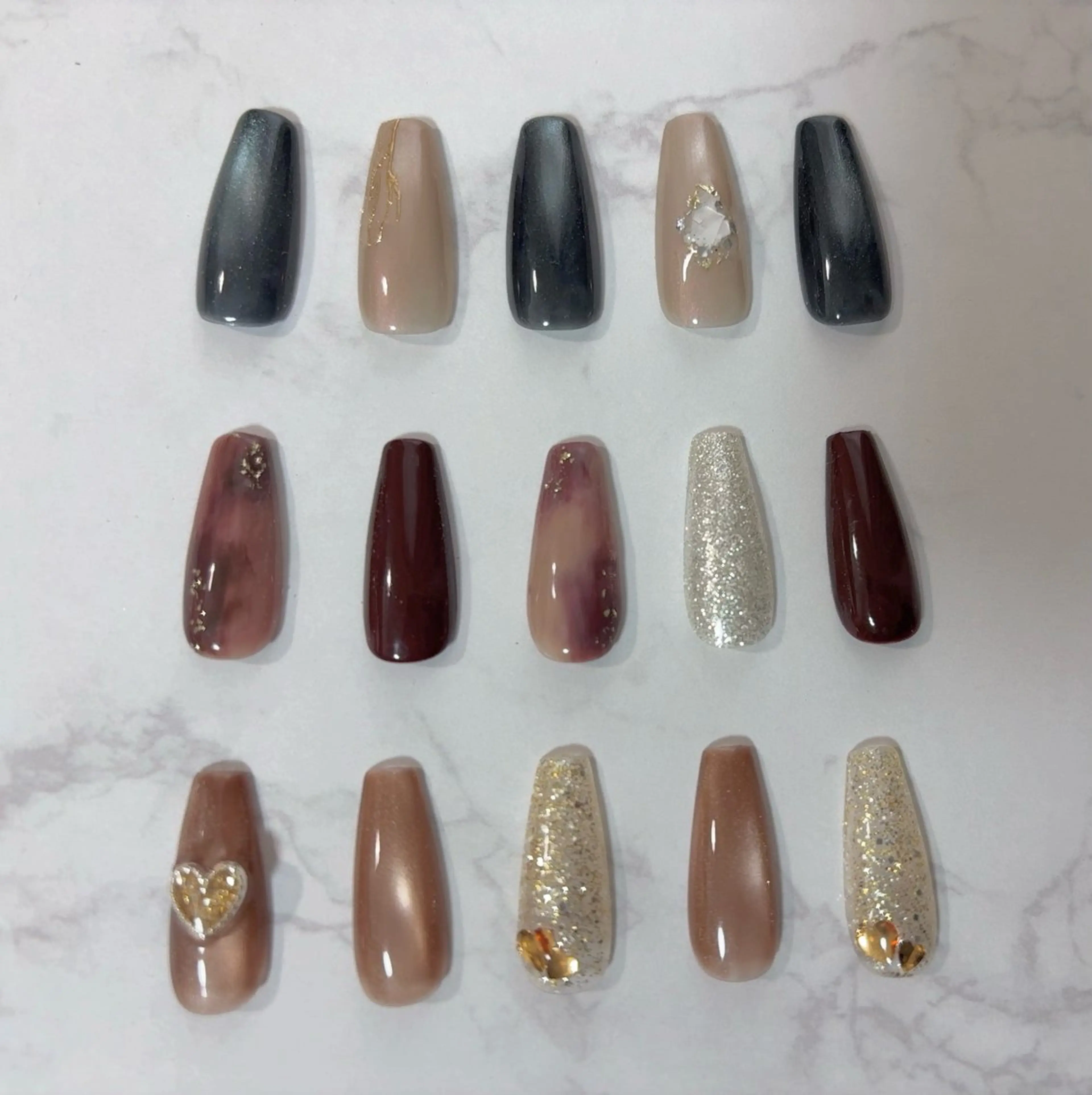 ネイル ハンドネイル Allybell🫧 Momokaのネイルデザイン