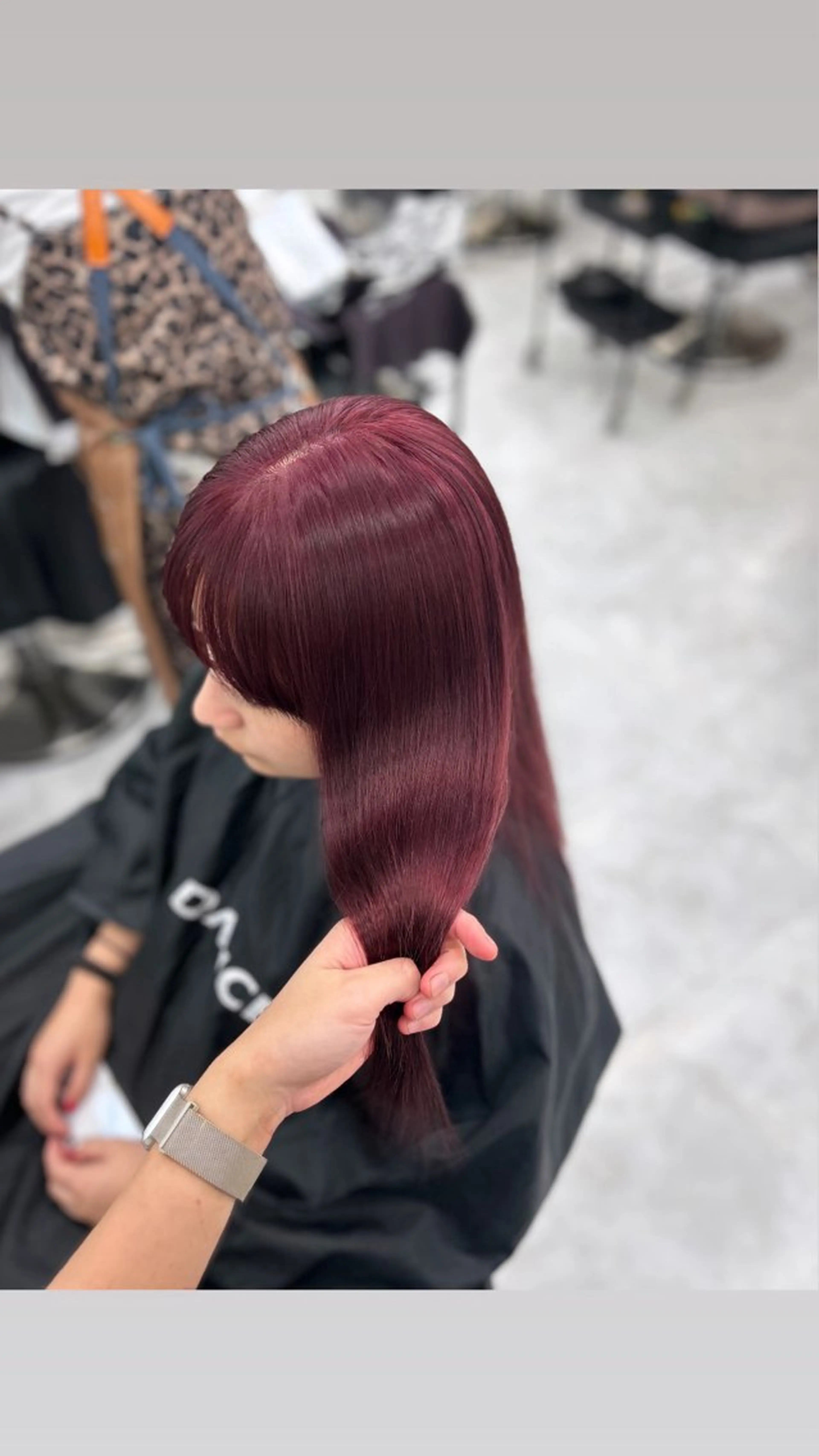 【🥀ミニモ学割🥀】Wカラー（ケアブリーチ込）🩰＋premiumトリートメント🩰＋コテ巻あげ🩰 炭酸スパ付♡の写真