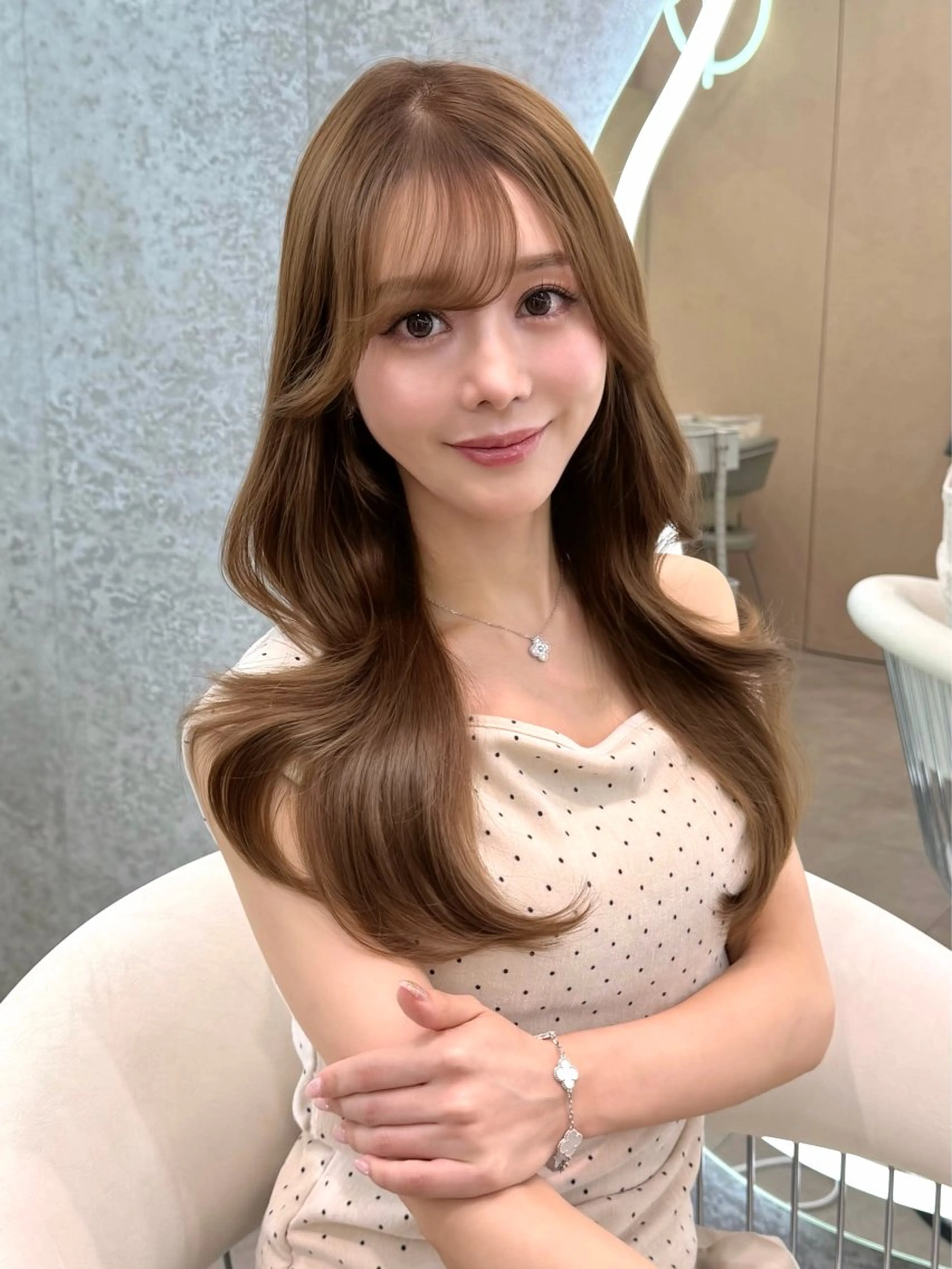 セミロング カラー ヘアアレンジ カット ヘアカラー トリートメント ブリーチなしW🎀 髪質改善/はのんのヘアスタイル