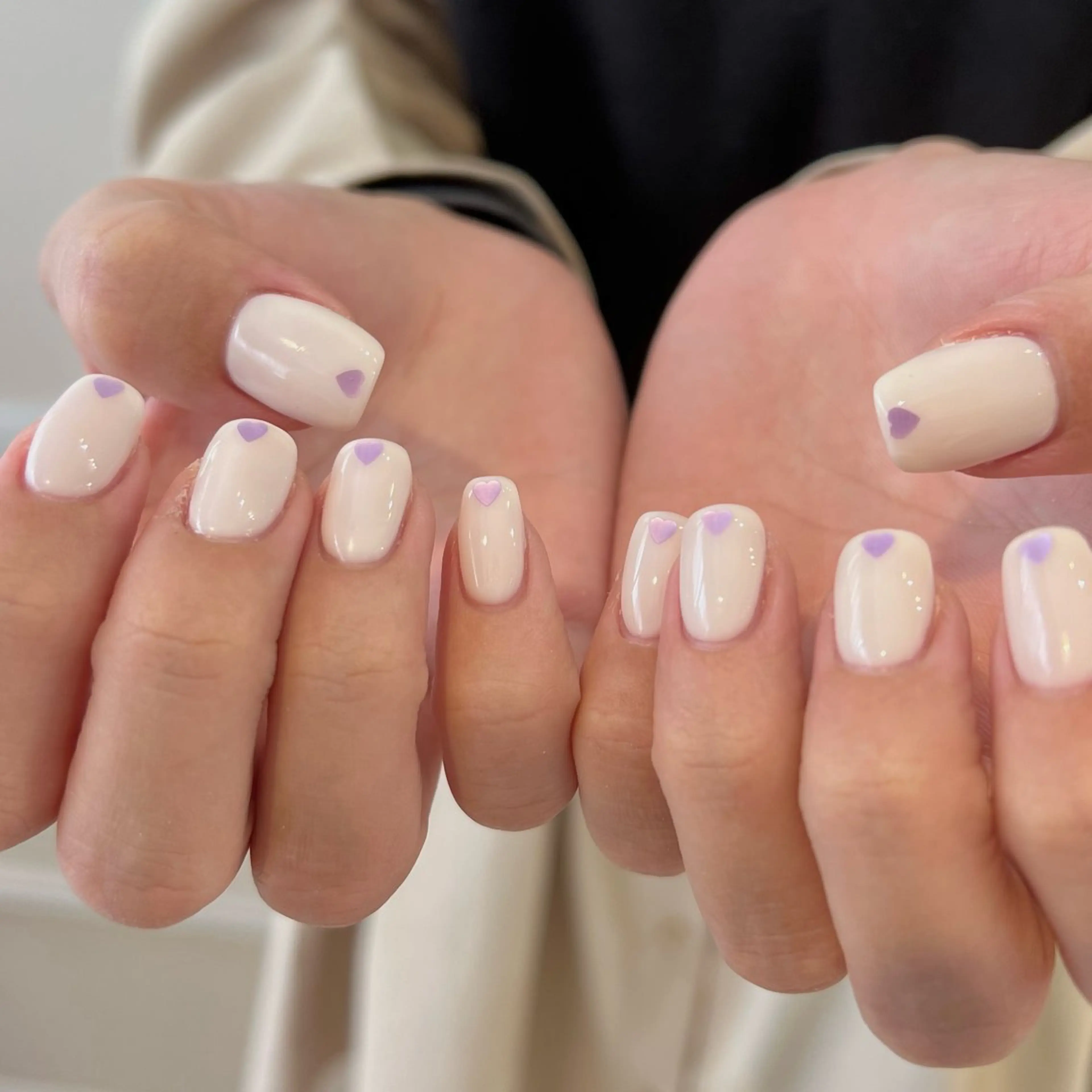 ネイル ハート ハンドネイル 🎀チーク/ちゅるん 🫧chisa🎀のネイルデザイン