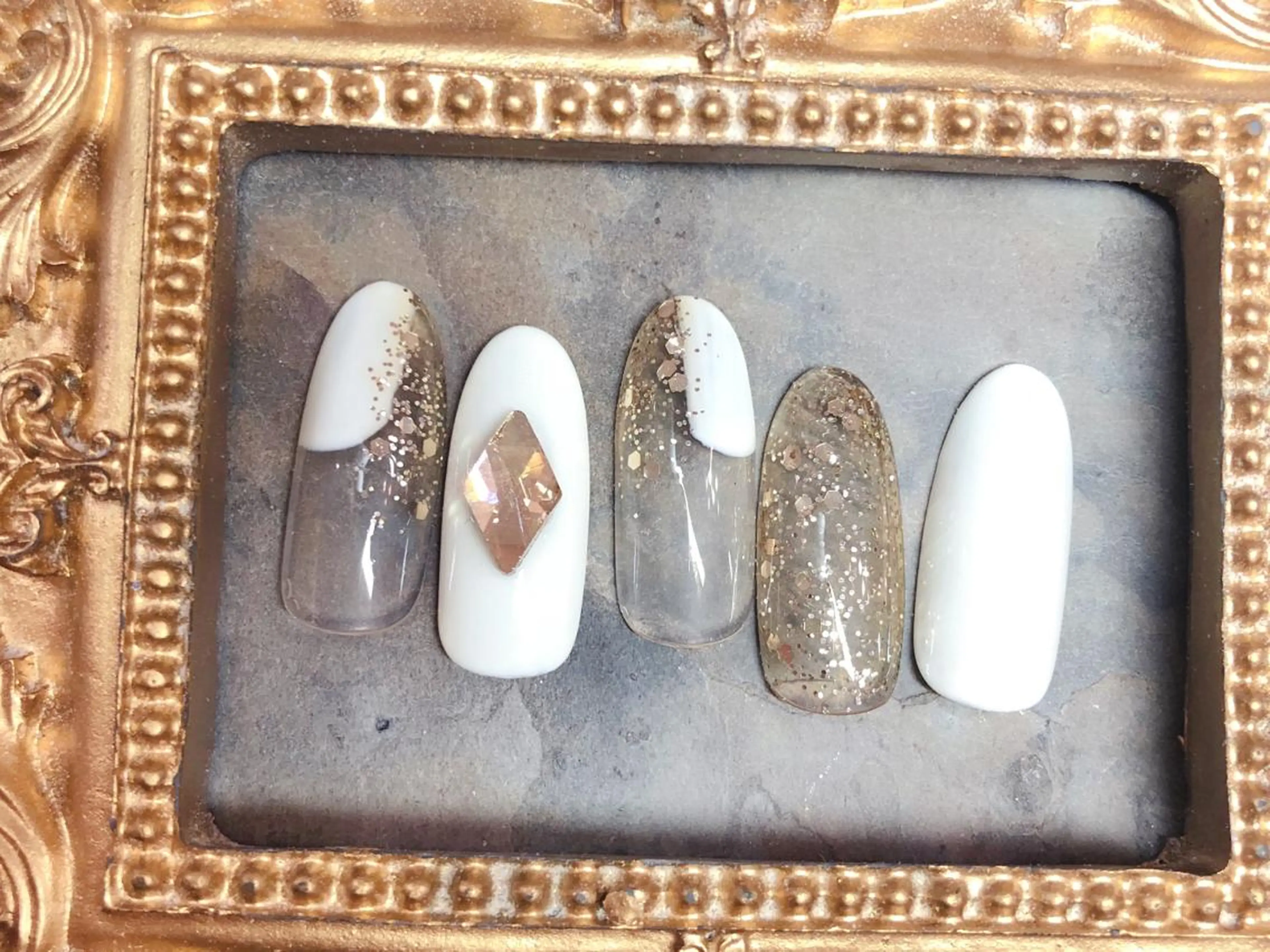 ネイル ハンドネイル マジック ミラーのネイルデザイン