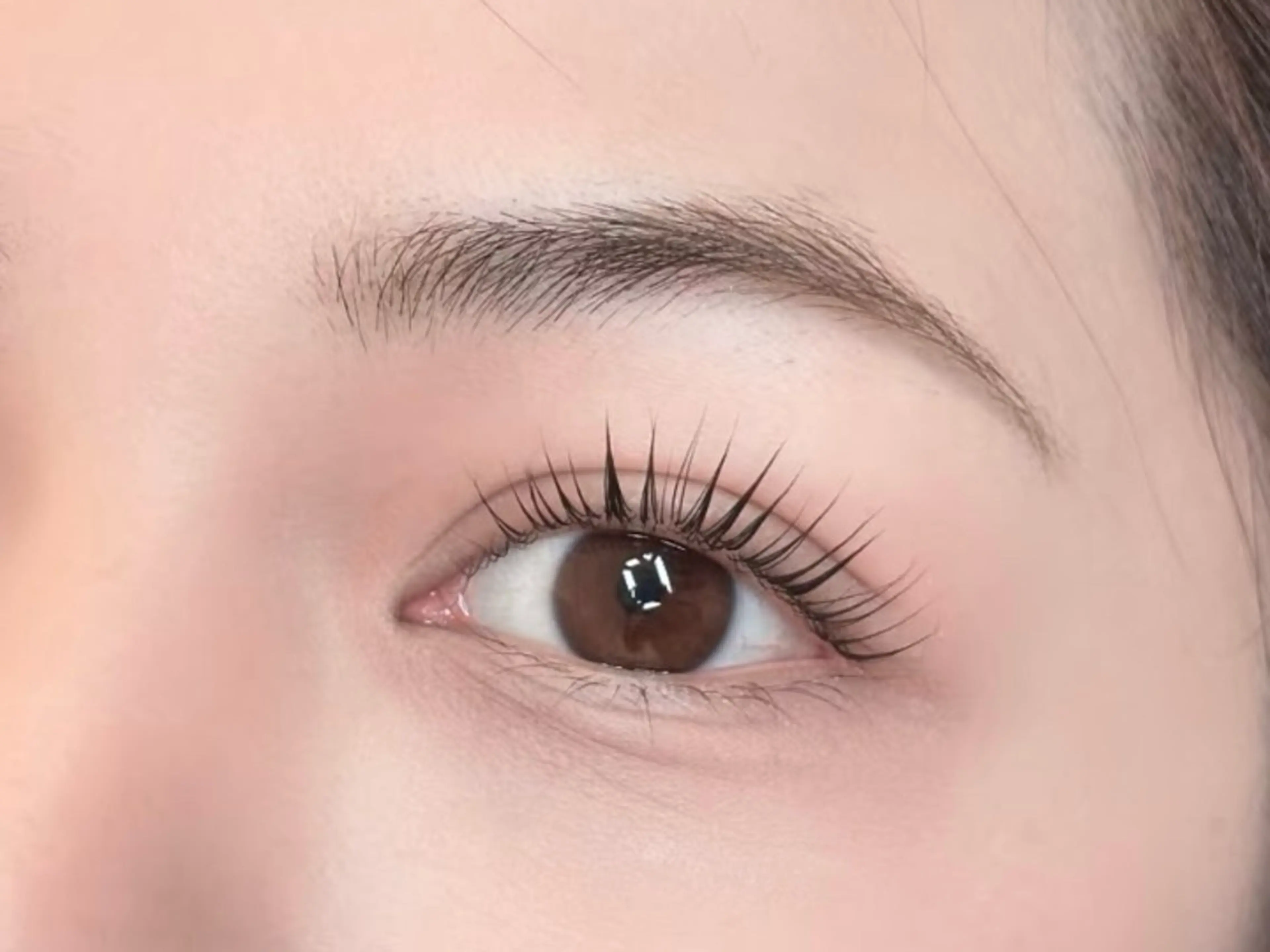 マツエク・マツパ 束感まつ毛 カラーマツエク フラットラッシュ パリジェンヌラッシュリフト まつげパーマ マツパ 🍓 KaNan🍓のマツエク・マツパデザイン