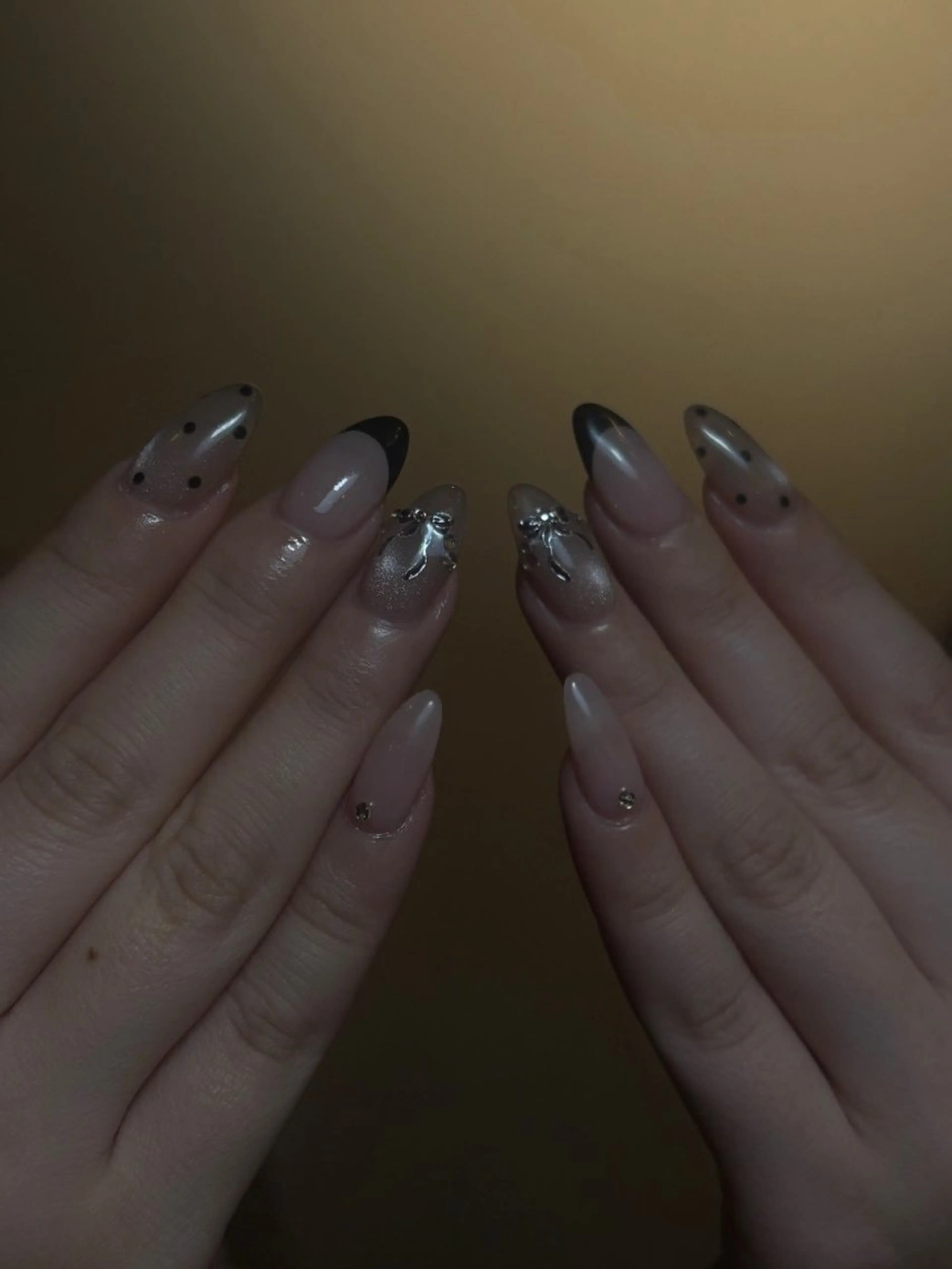 【HAND】💅🏻長さだし＋🪄︎︎持ち込みデザイン(オフあり)の写真