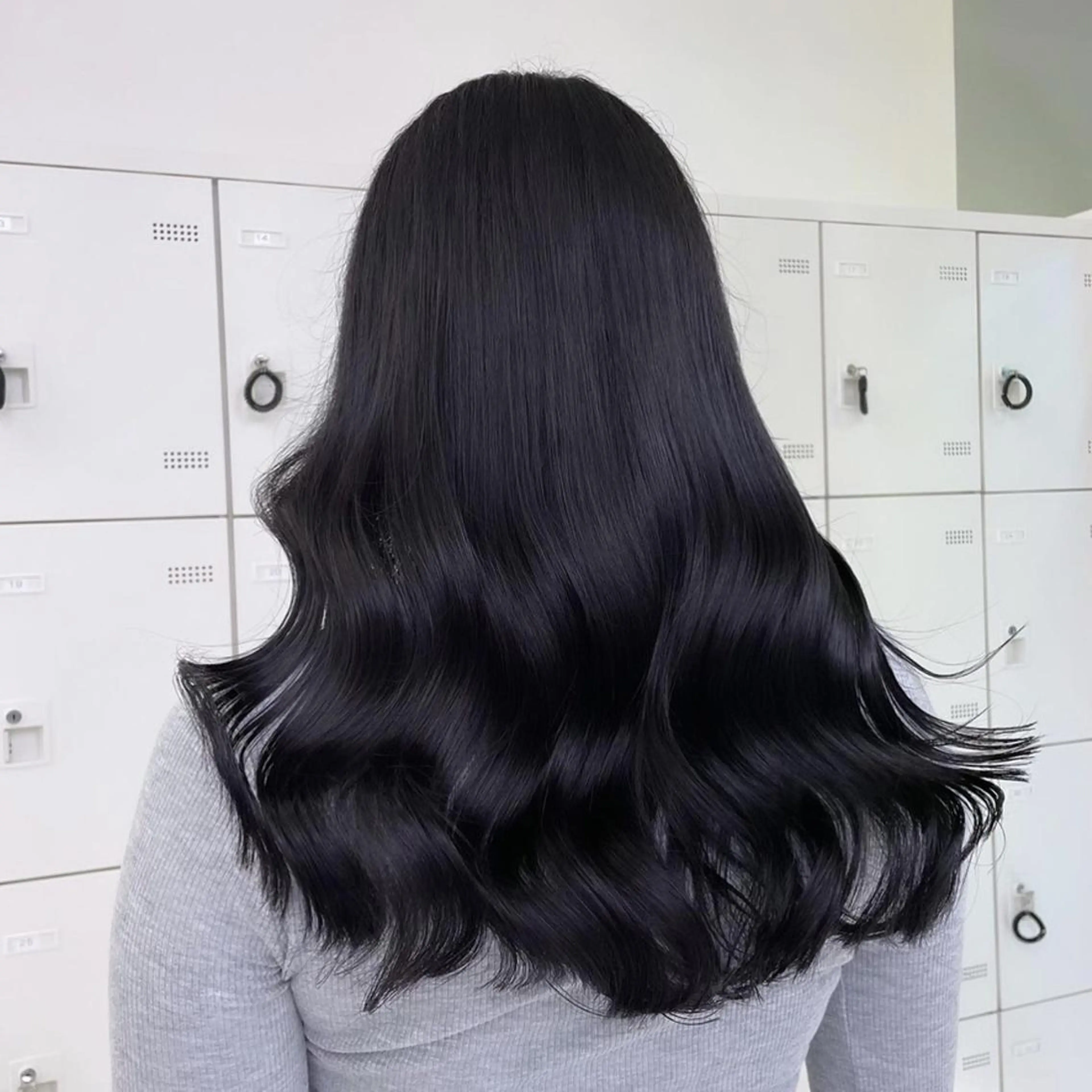 カラー 韓国風暗髪🐈‍⬛ KOUMI🪽のヘアスタイル