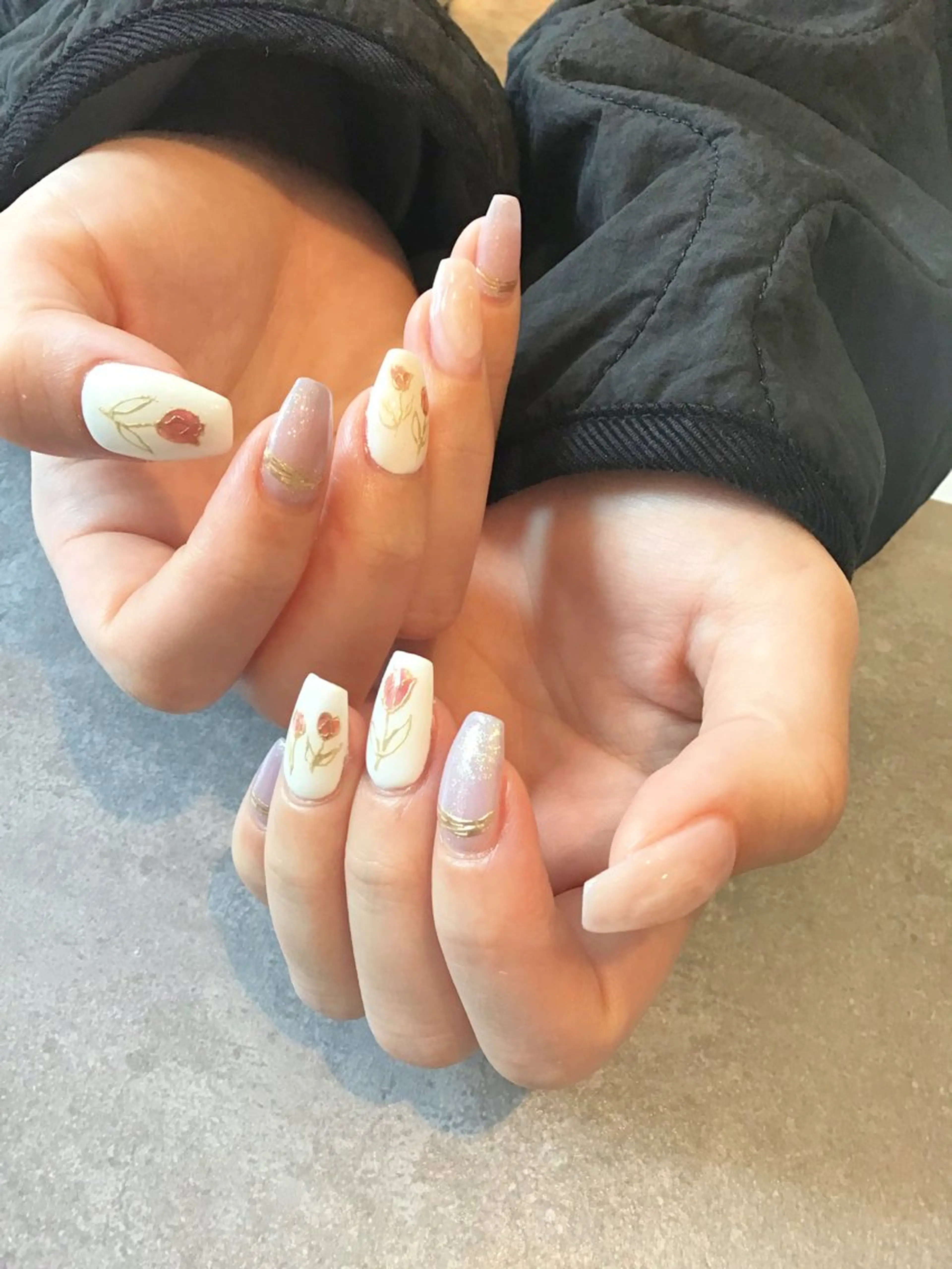 ネイル 持ち込み Nest 岩崎のネイルデザイン