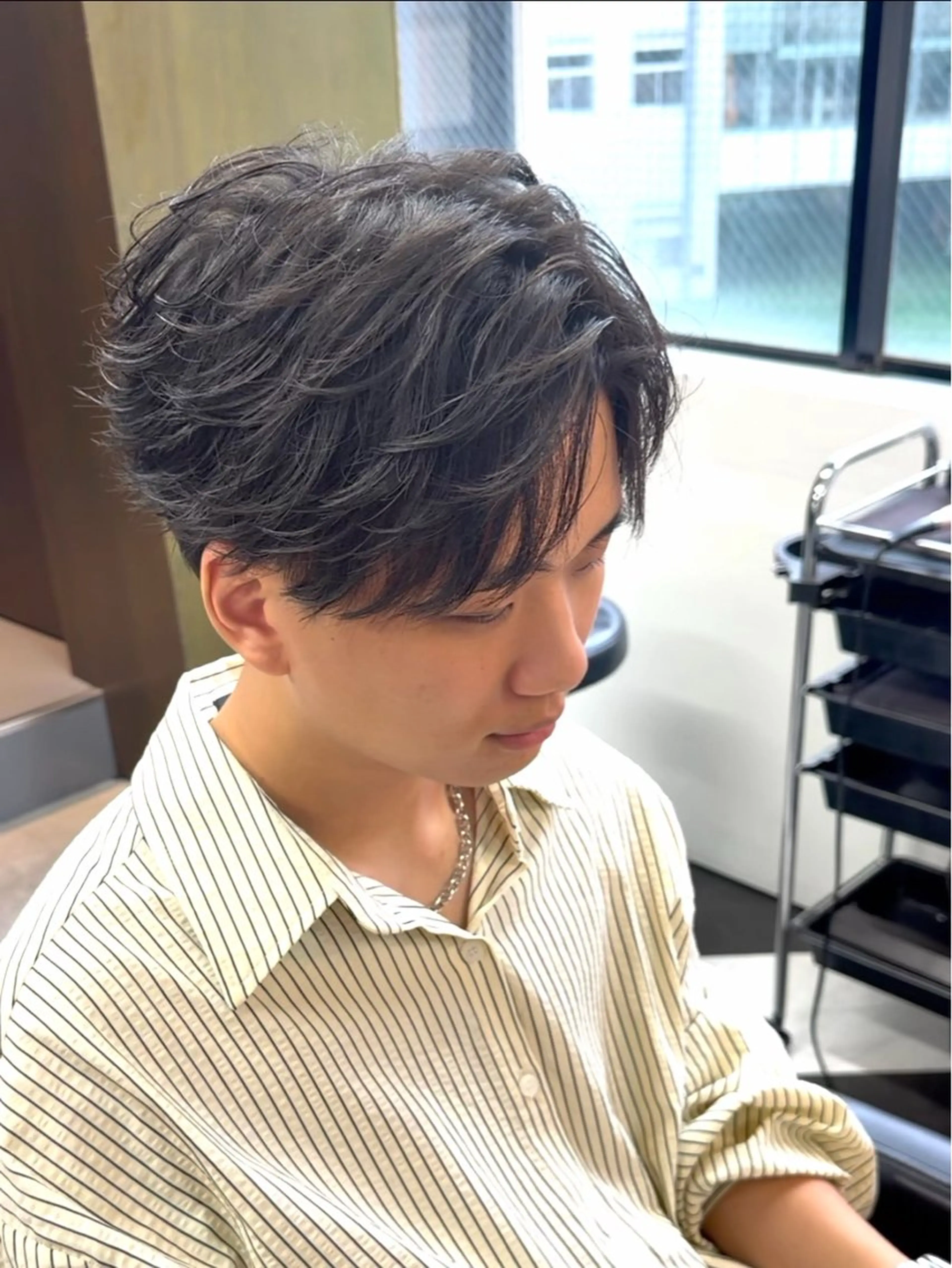 ショート カラー パーマ ヘアアレンジ メンズ 伊藤 陸のヘアスタイル