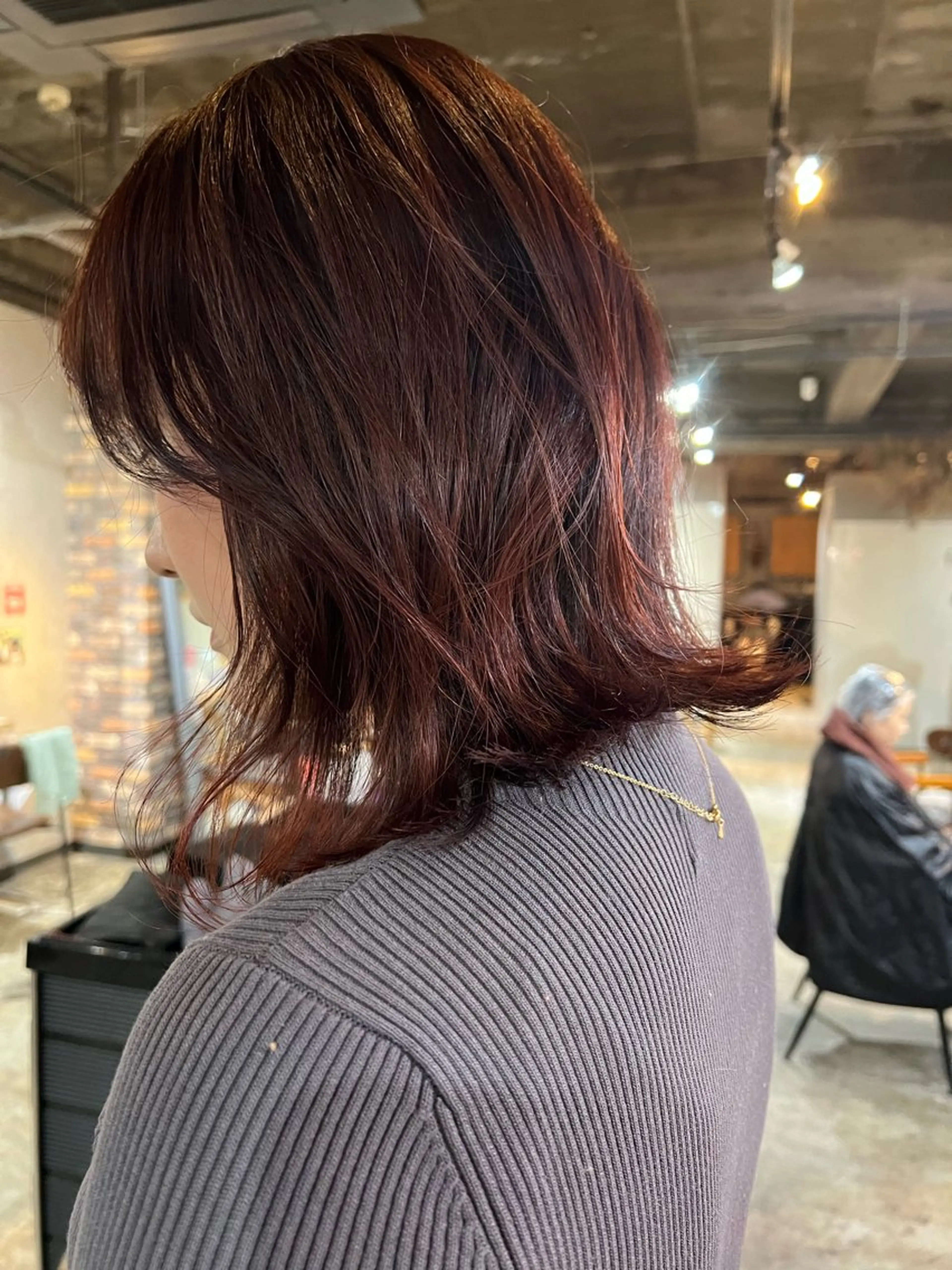 ミディアム カラー カット ヘアカラー トリートメント ツキノキ ミナのヘアスタイル