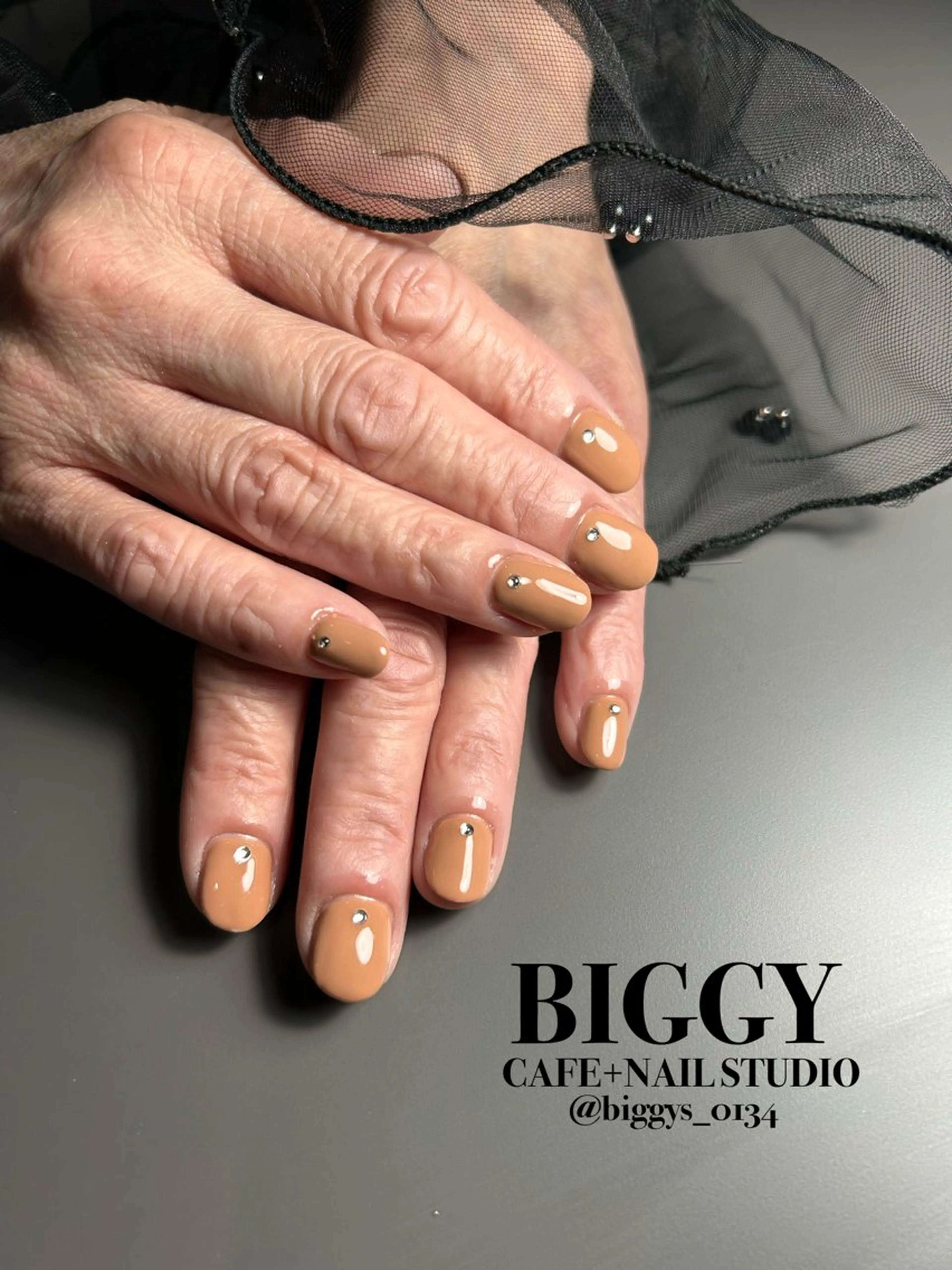 ジェルネイル　ワンカラー（オフなし）の写真