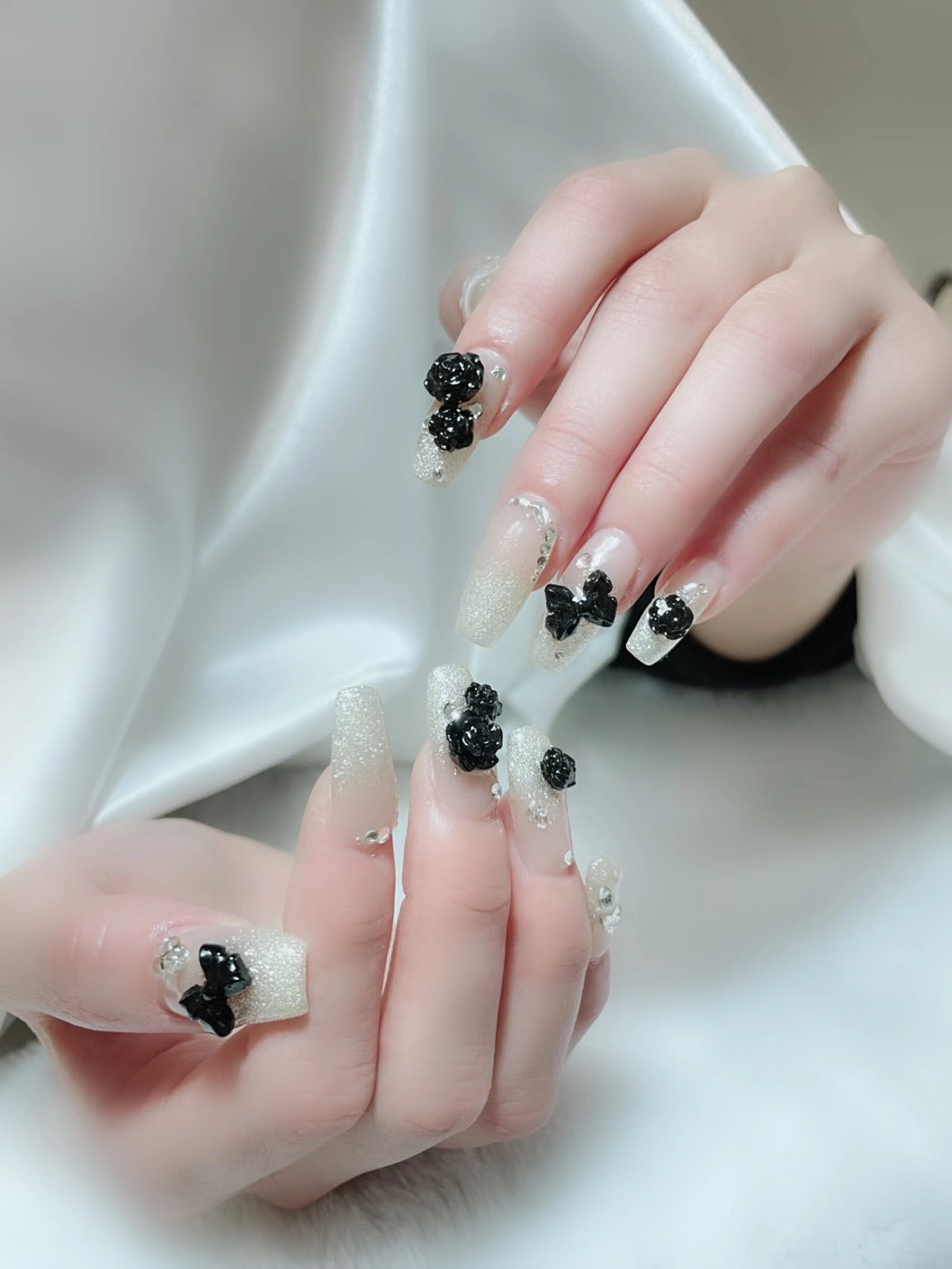 ネイル Amina nail salonのネイルデザイン
