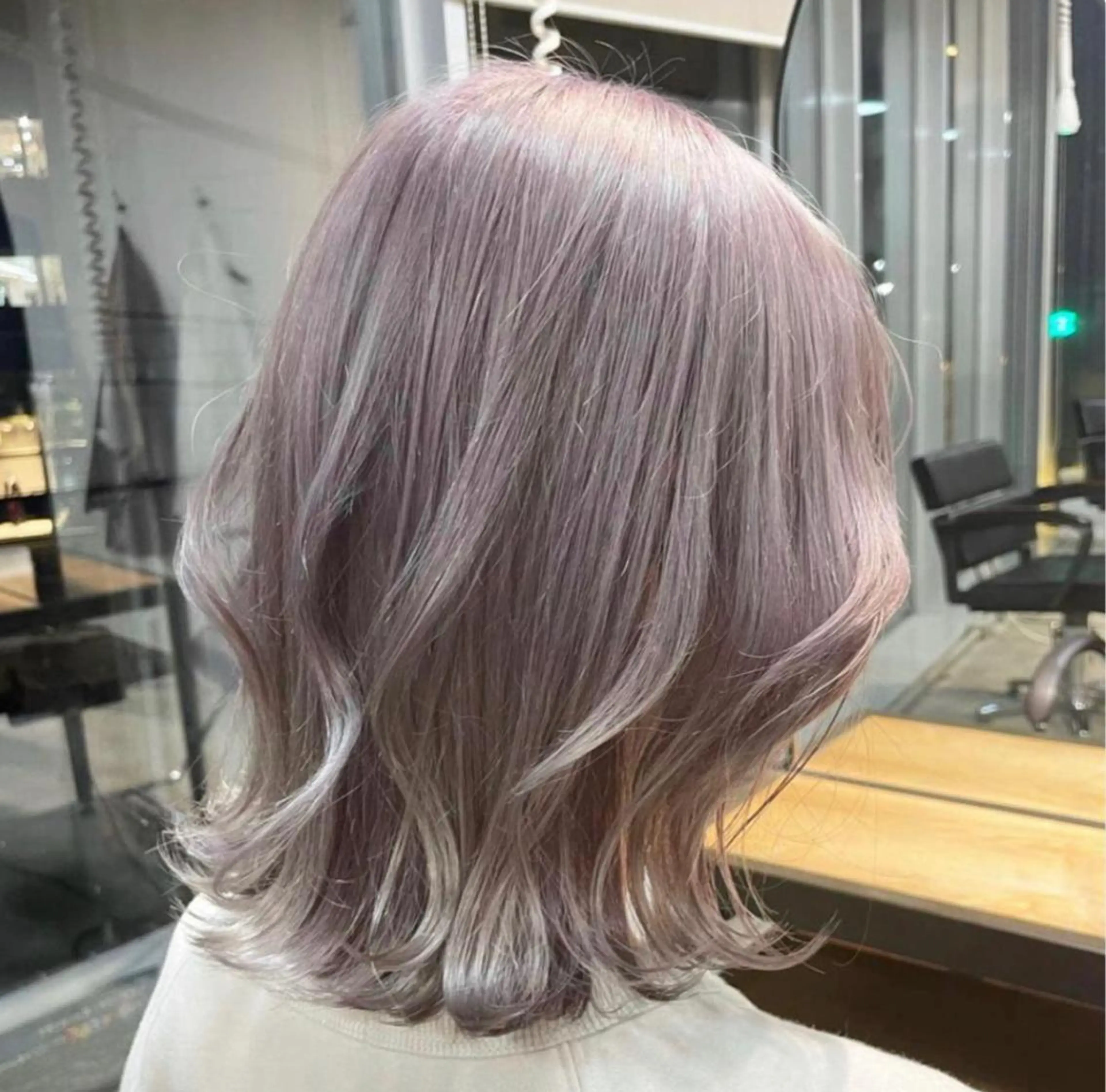 ロング カラー ヘアアレンジ カット ヘアカラー 🌹TikTok４万 ﾌｫﾛﾜｰ🌹AKIのヘアスタイル