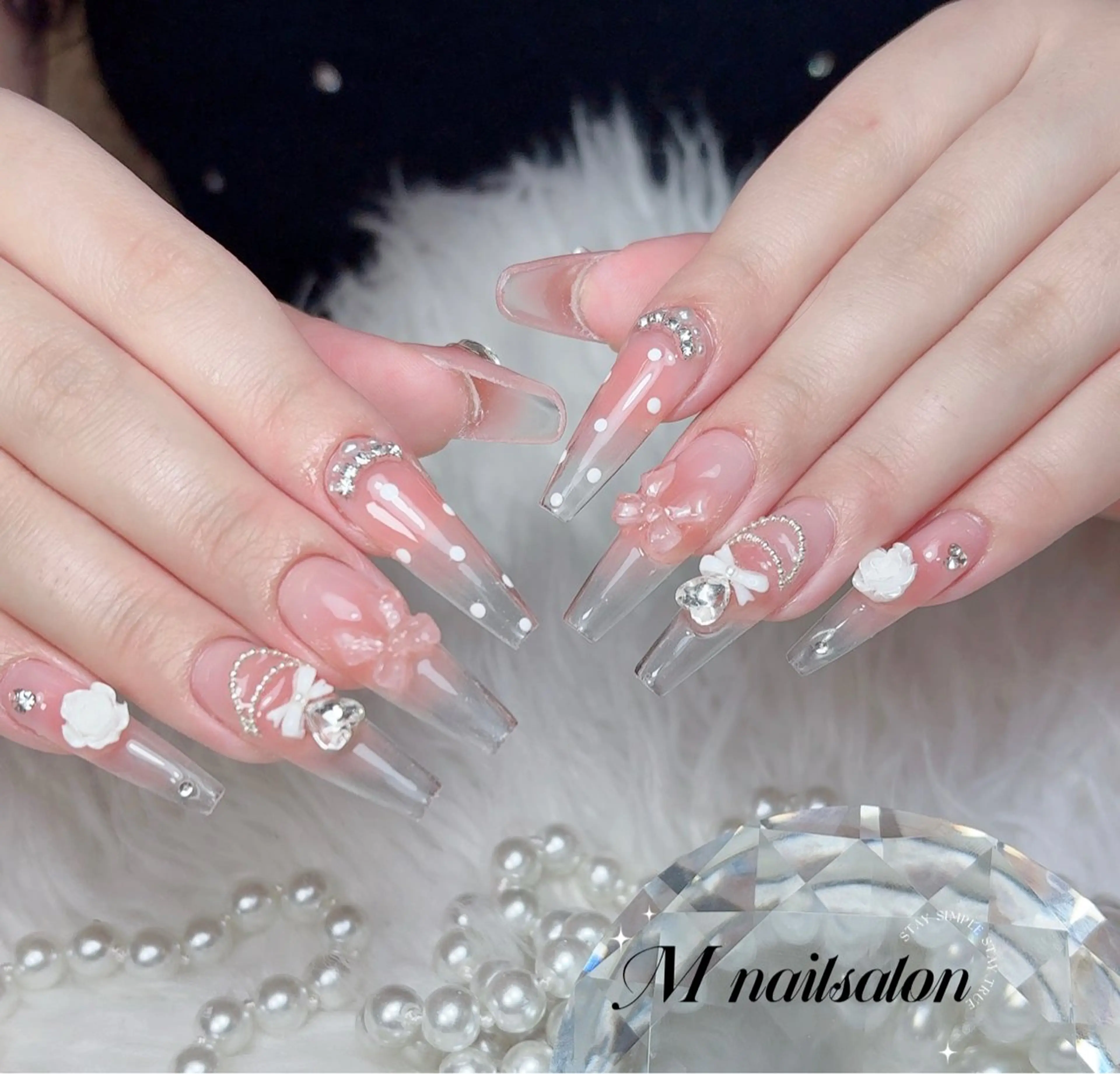 ネイル ハンドネイル M🌷nail 長さだし専門店のネイルデザイン