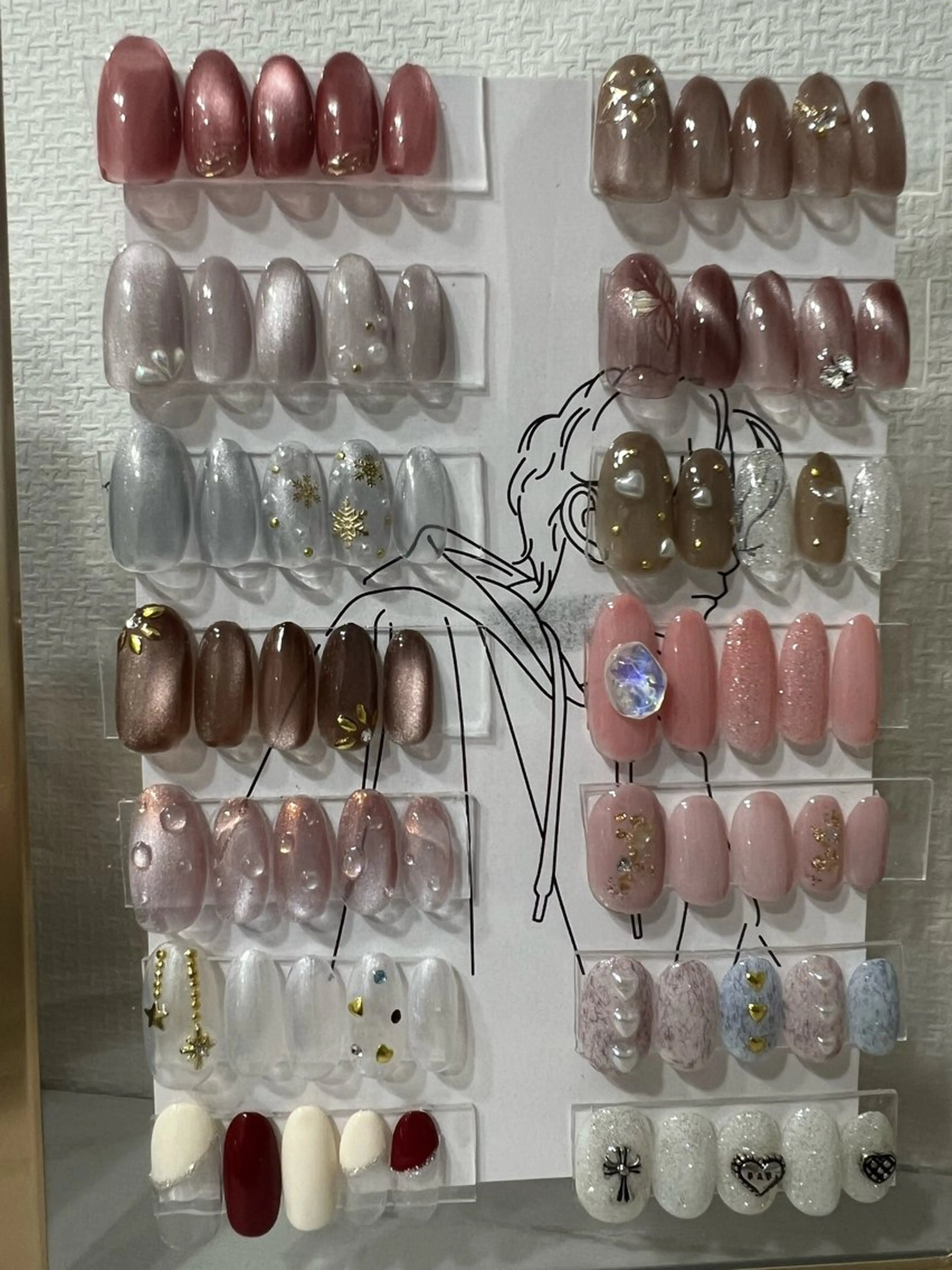 ネイル Luminous ⭐︎のネイルデザイン