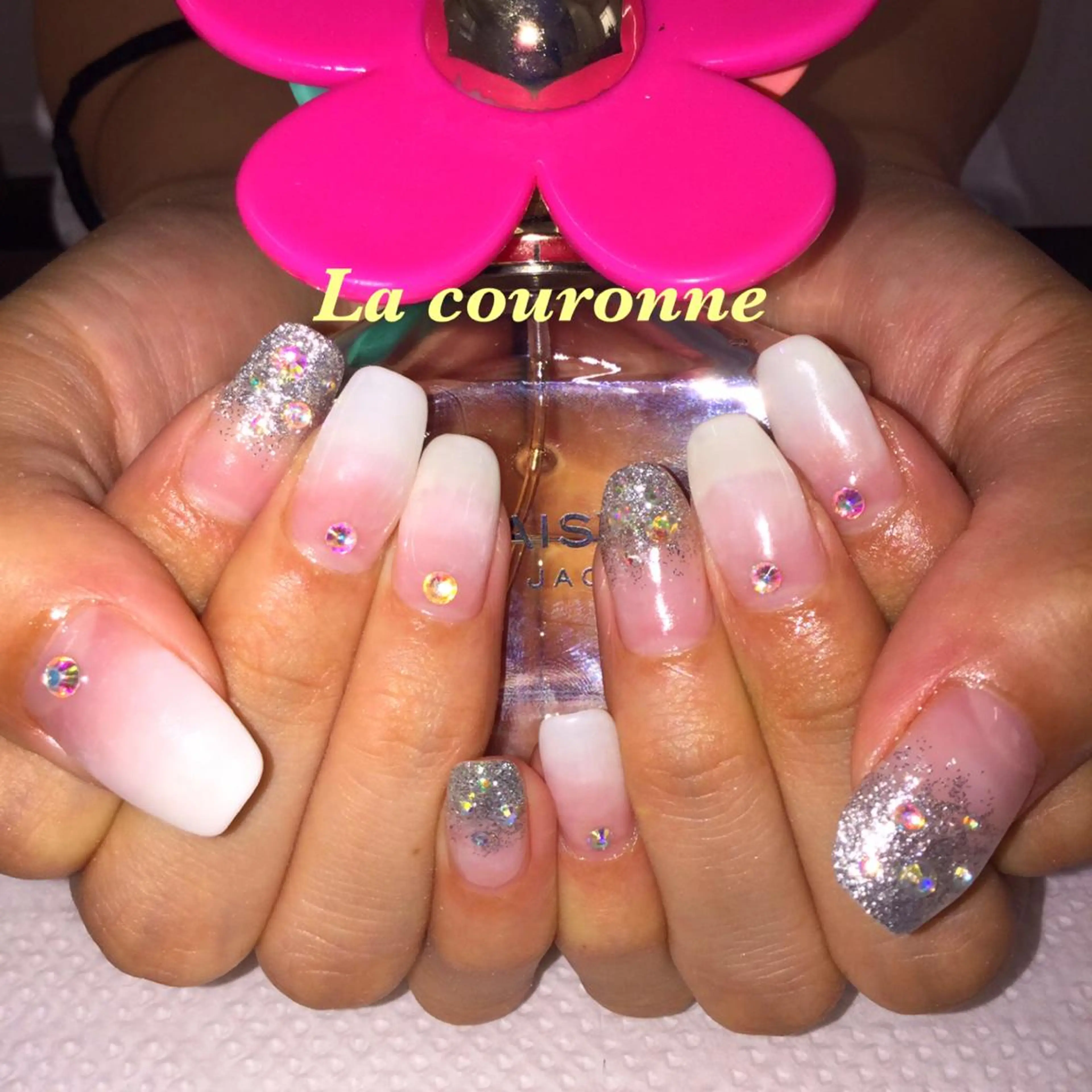 ネイル ハンドネイル Lacouronne NATSUMIのネイルデザイン