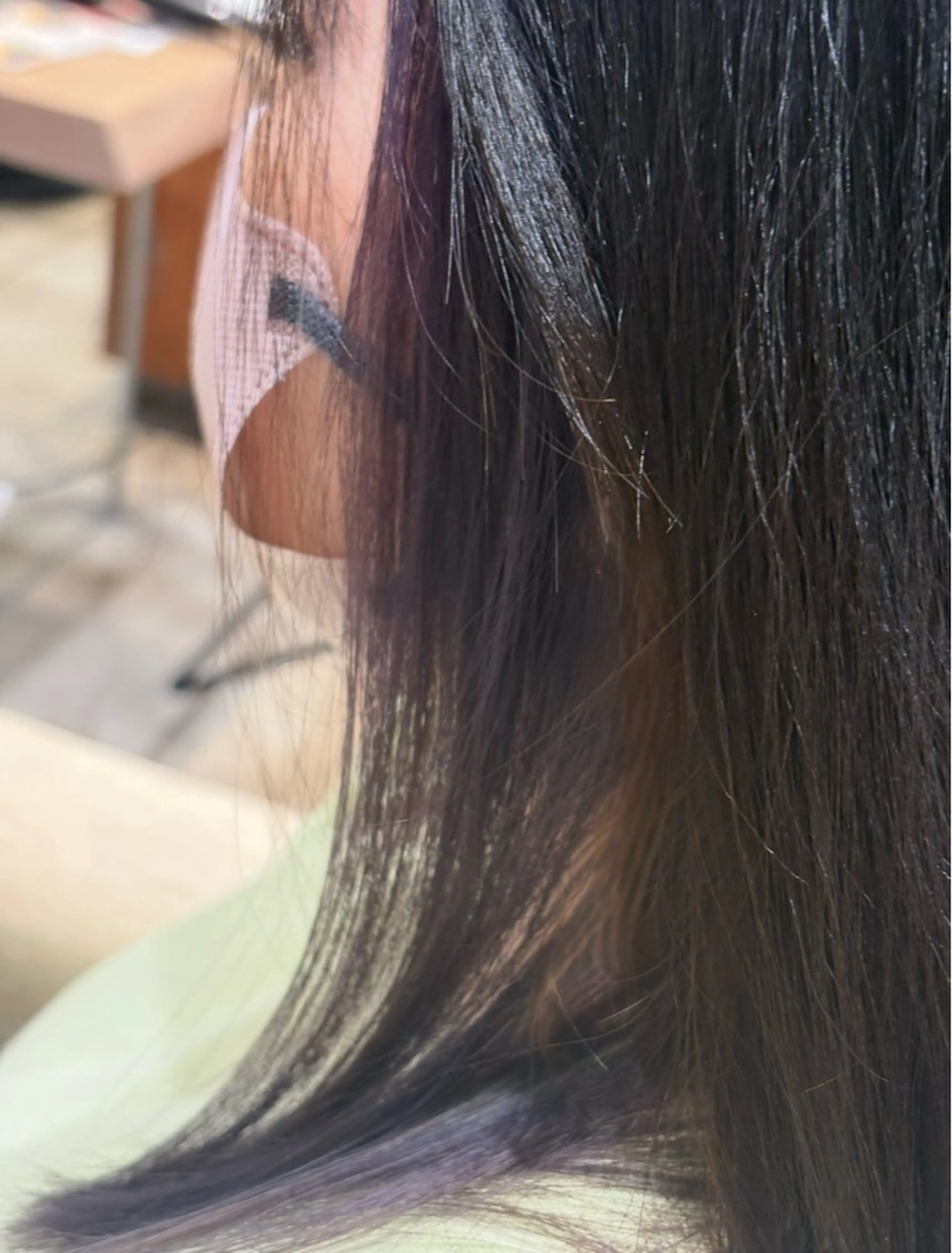 セミロング カラー ブリーチ インナーカラー 長谷川 七海のヘアスタイル