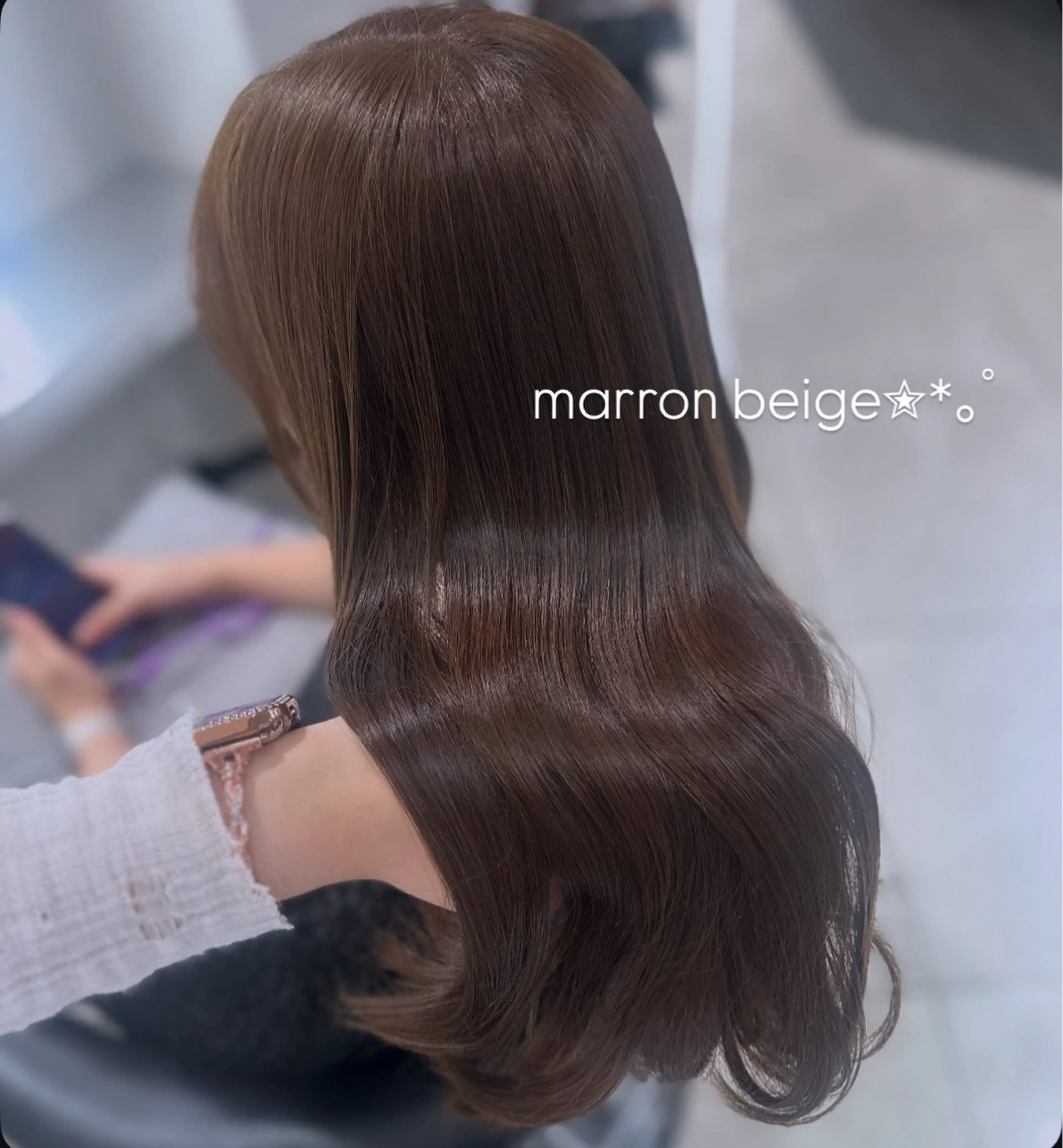 ロング ハイトーン/ベージュ 🤍reinaのヘアスタイル