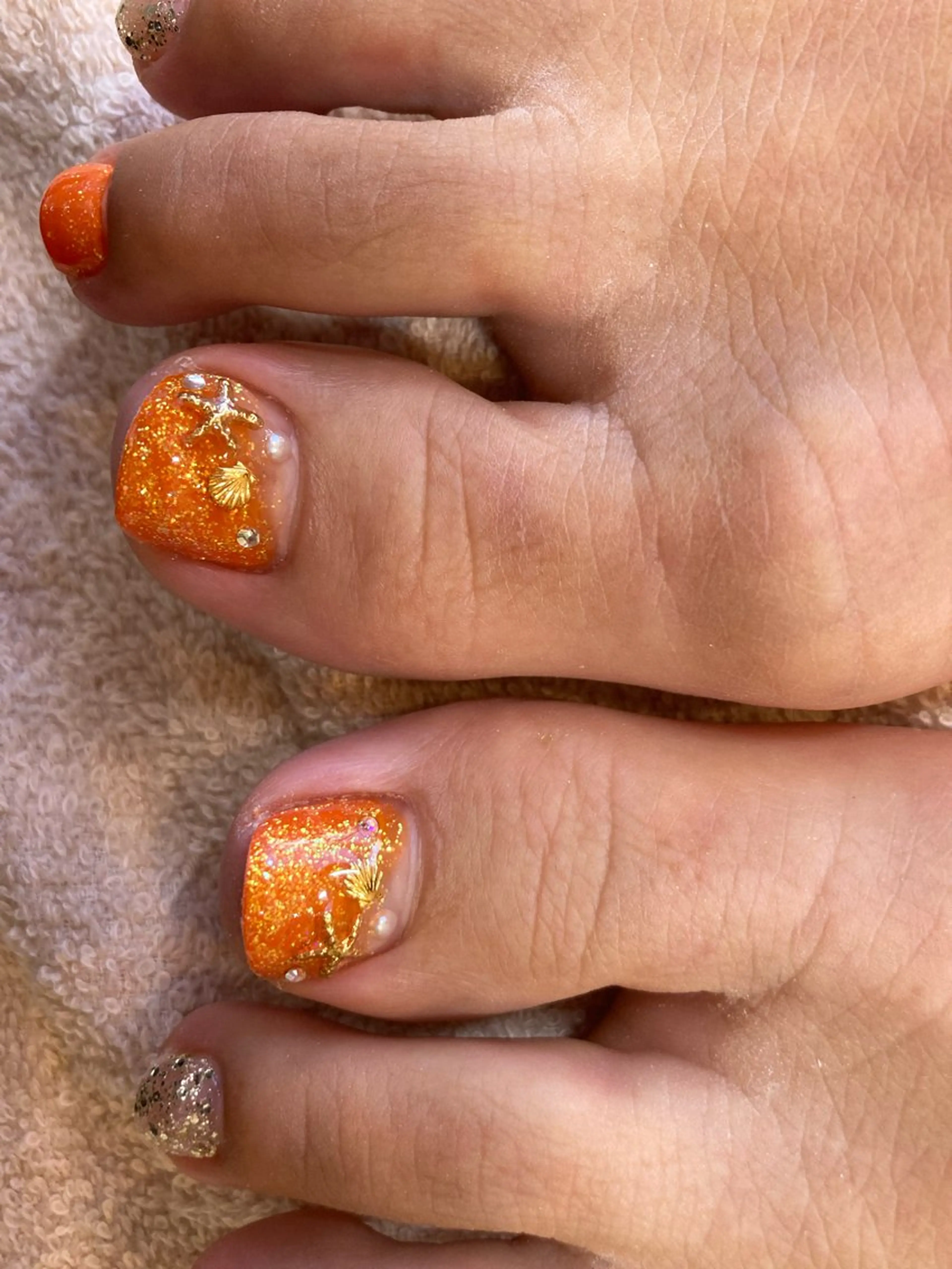 ネイル 二宮 朋美のネイルデザイン