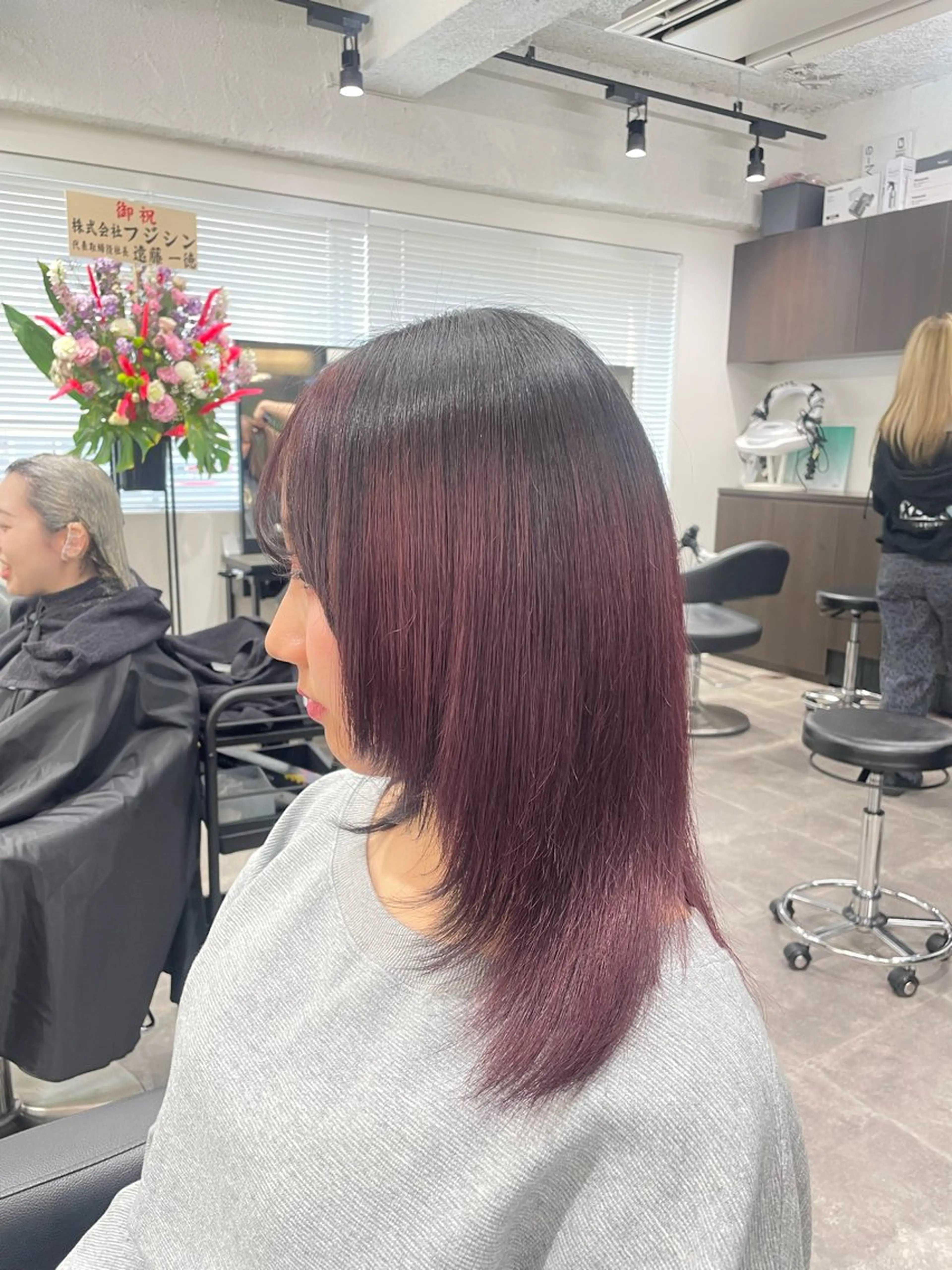 セミロング カラー 🎀暖色/ラベンダー /paru🤍のヘアスタイル