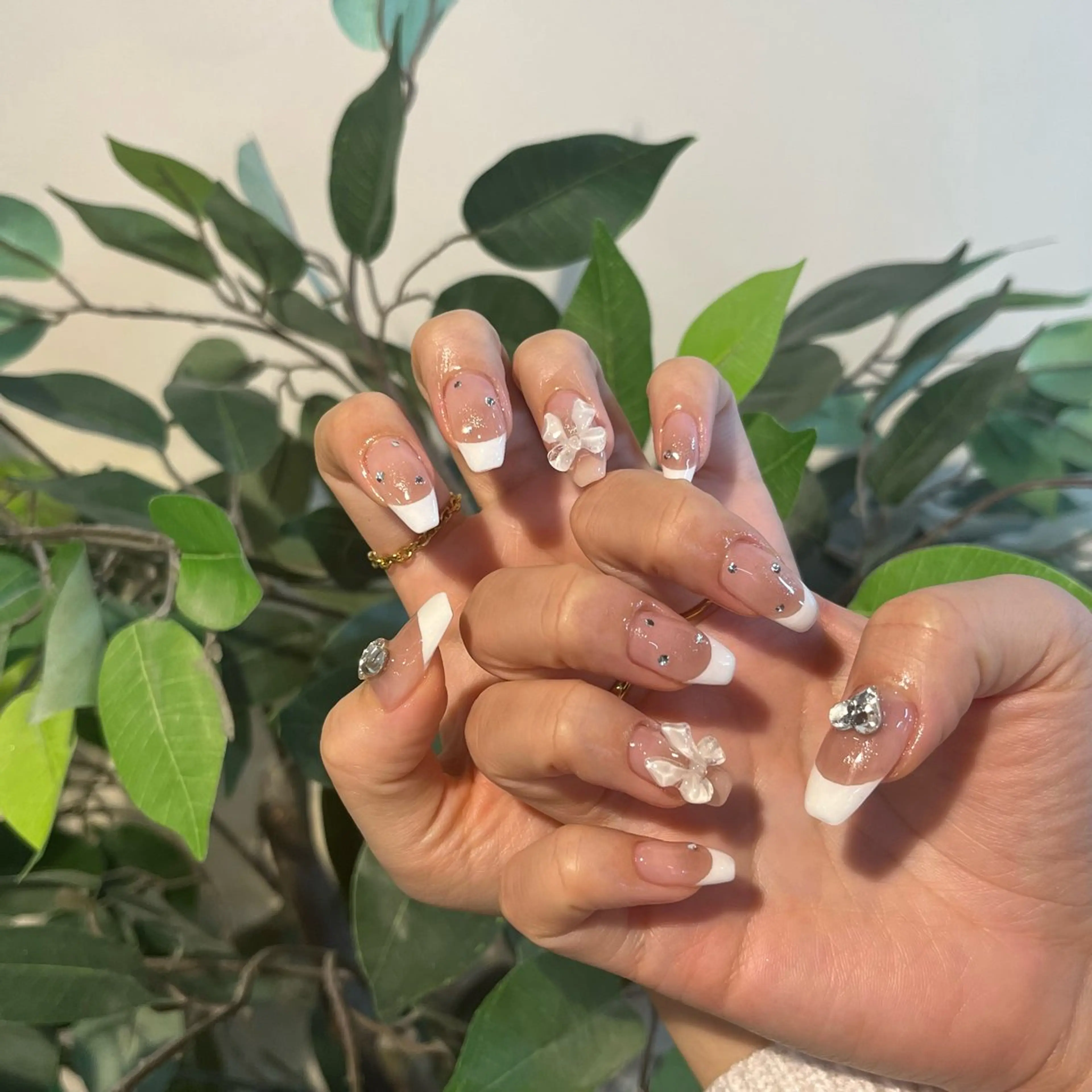 ネイル ハンドネイル ☁️BLITZ 🎀笠原雪音🎀のネイルデザイン