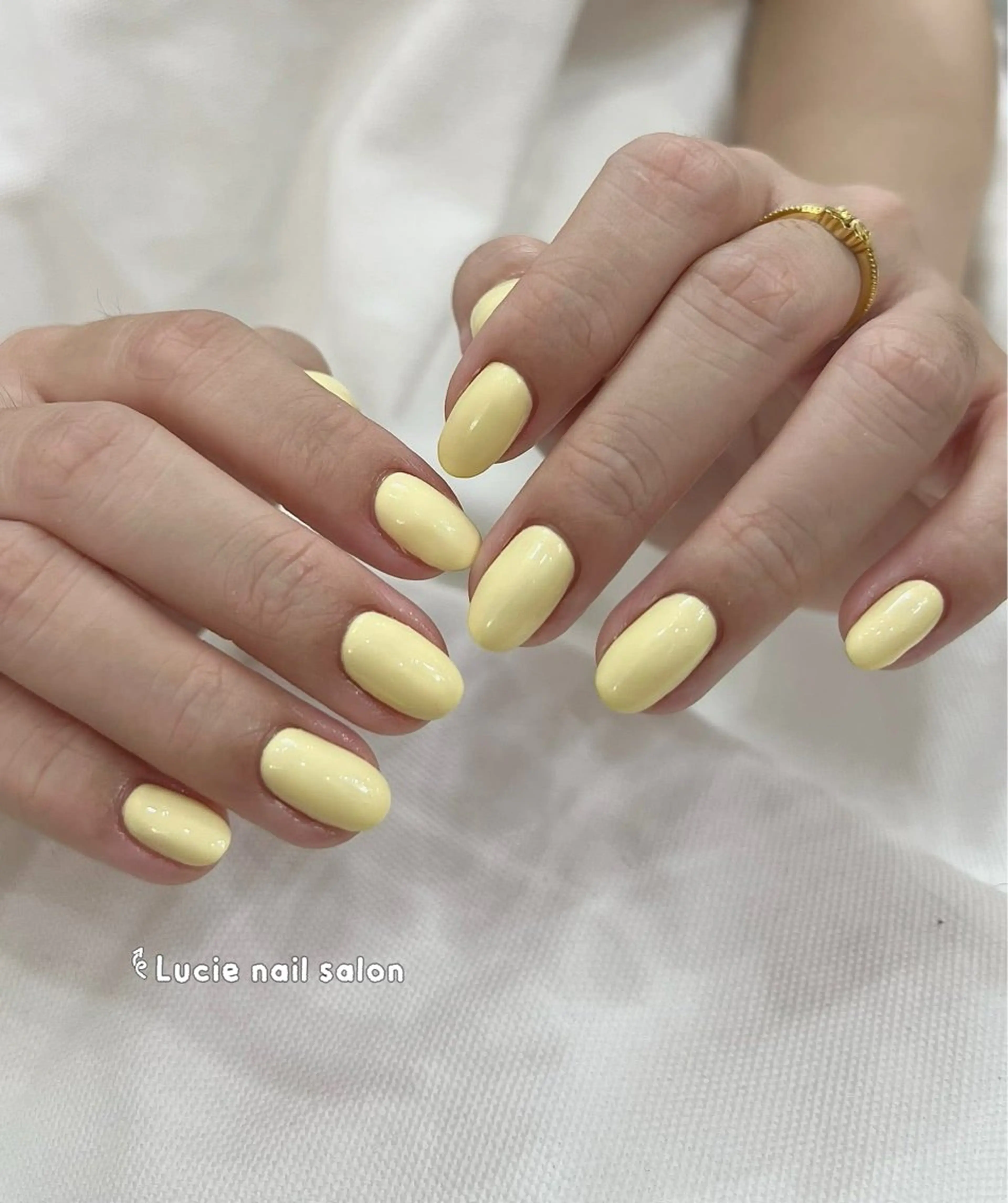 ネイル フレンチネイル ジェルネイル グラデーション 持ち込み オフィスネイル ハンドネイル LUCIE NAILのネイルデザイン