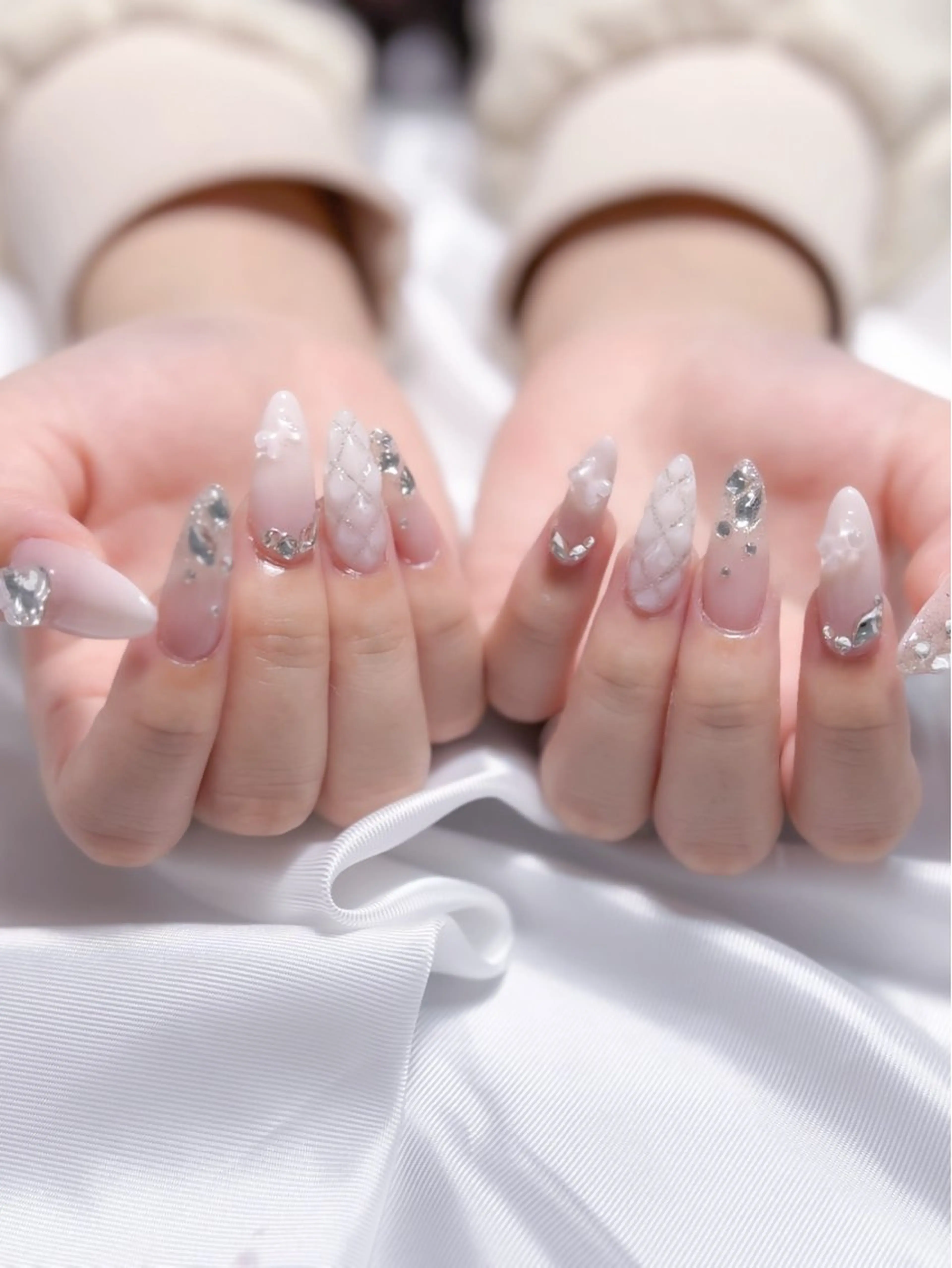 ネイル ハンドネイル miryeonail ミリョネイルのネイルデザイン