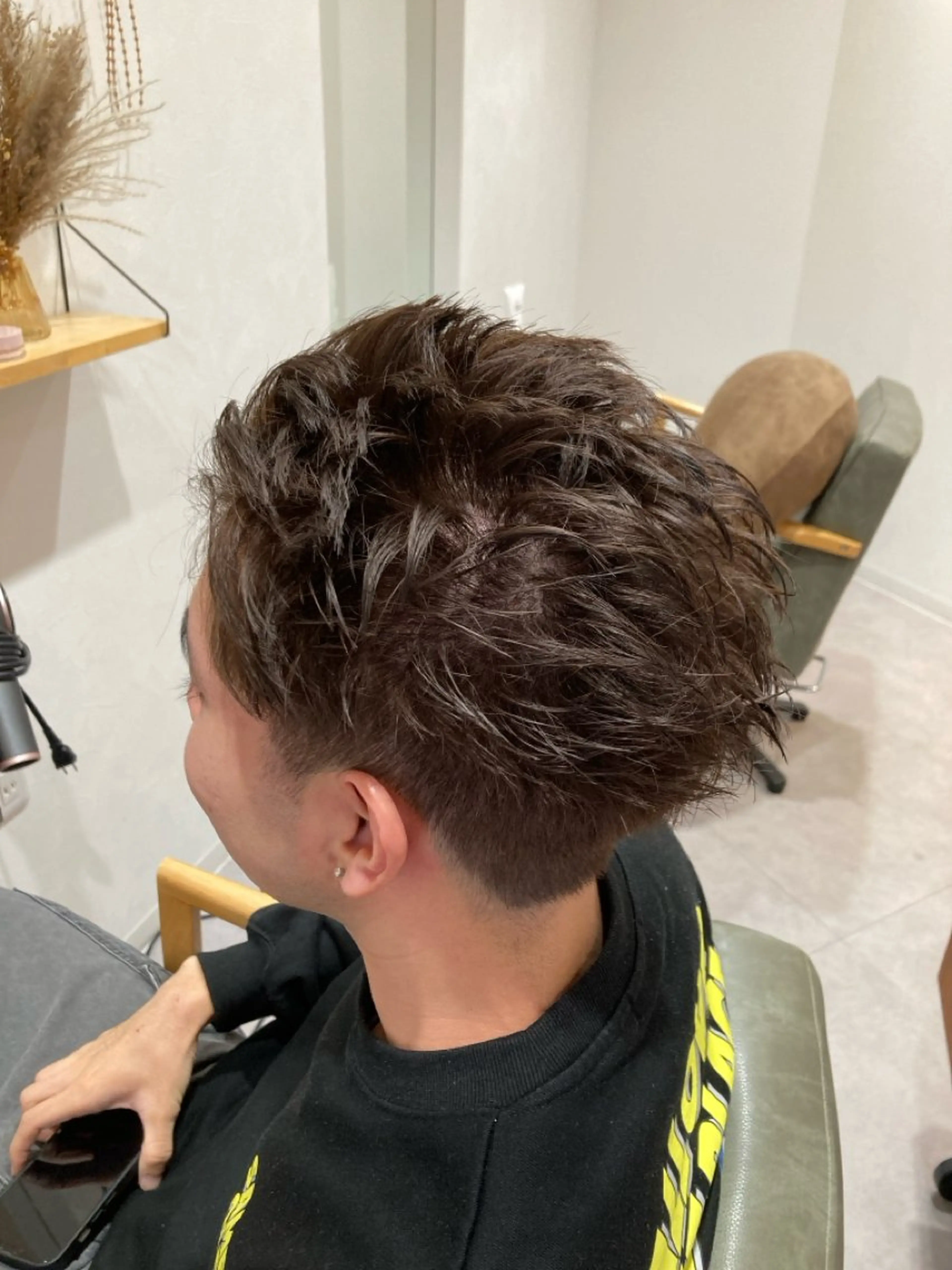 カラー メンズ 大西 瞭弘のヘアスタイル