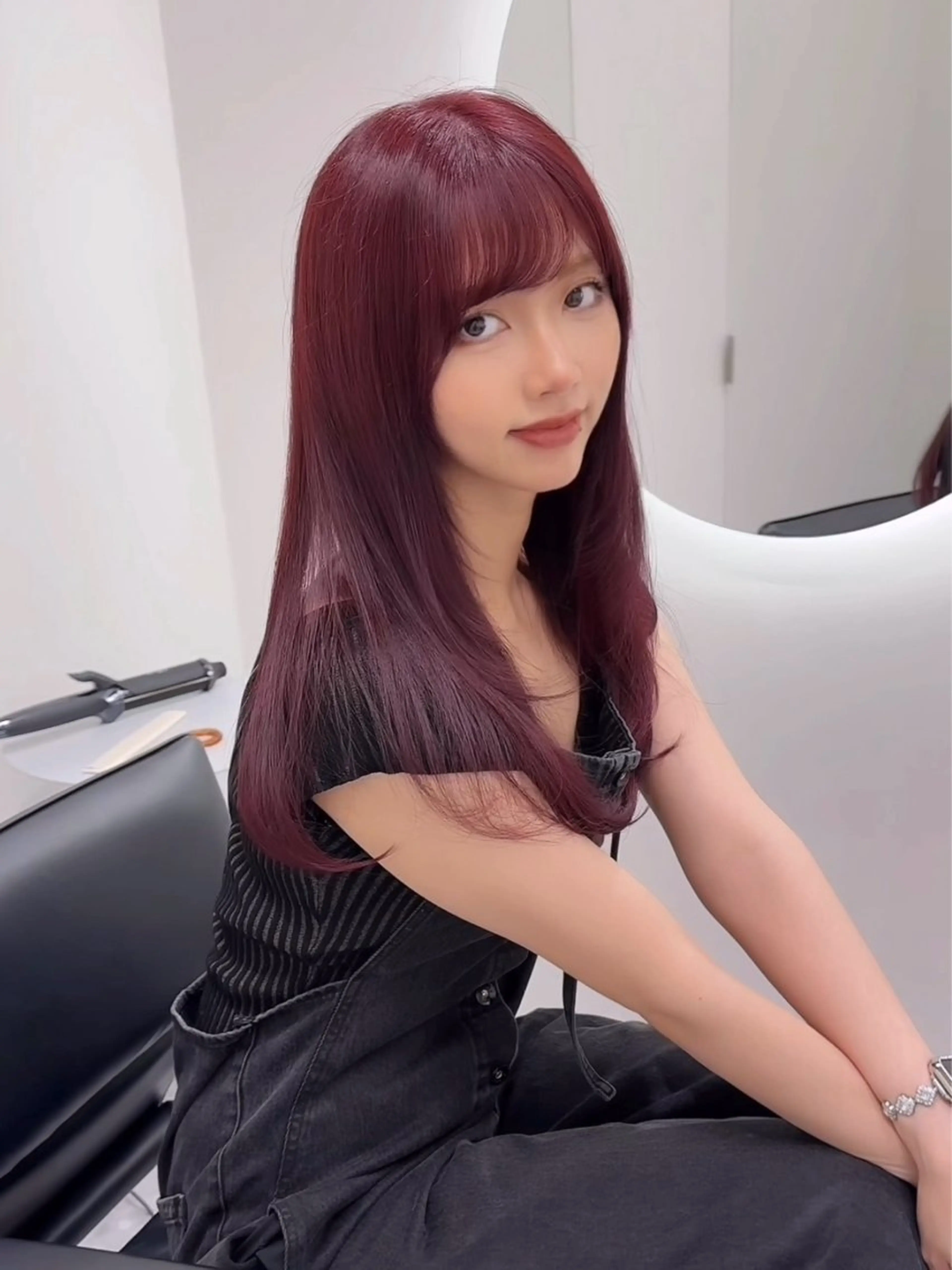 セミロング 渡辺 杏斗龍のヘアスタイル