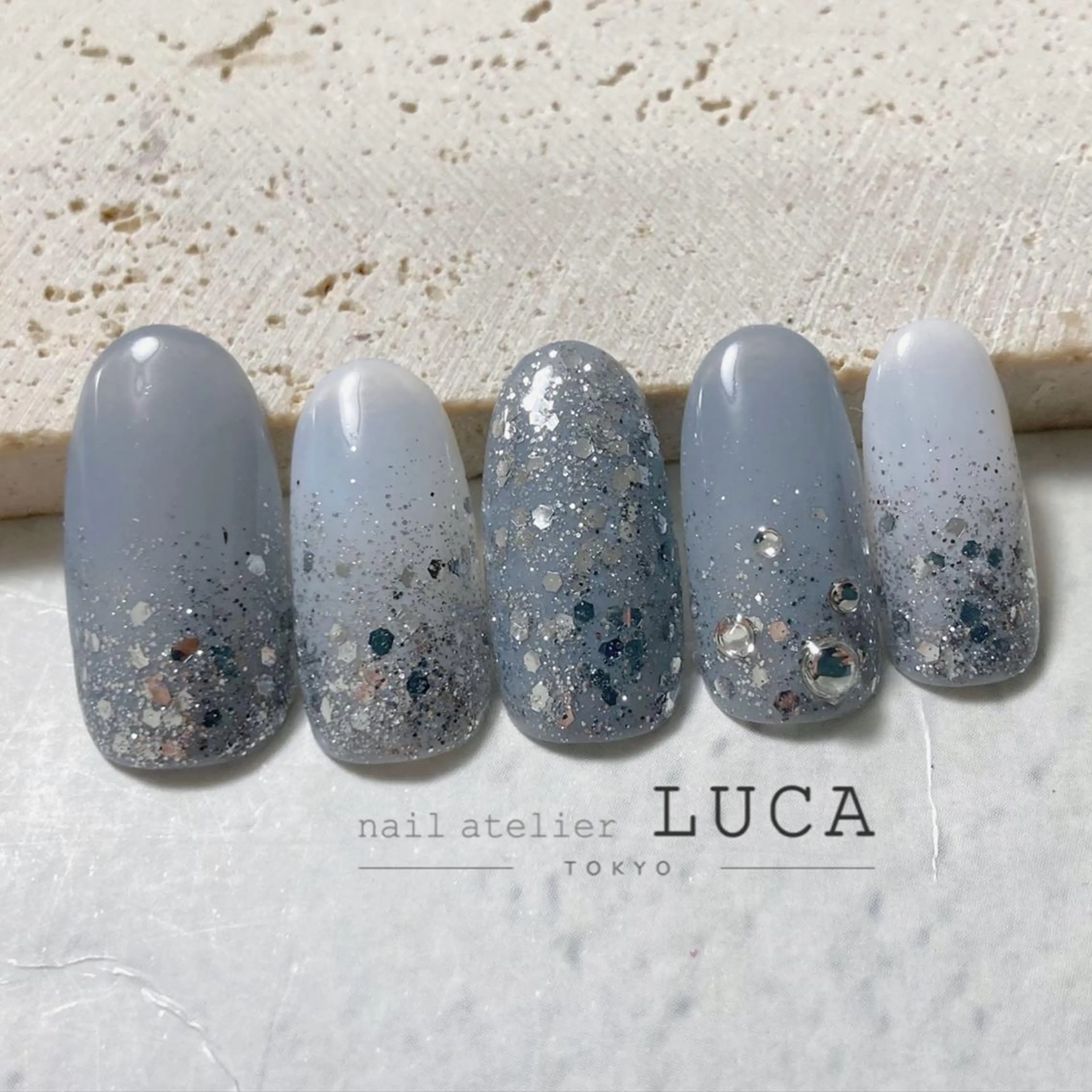 ネイル アートネイル オーロラネイル クリアネイル 長さ出し フットネイル ハンドネイル ネイルアトリエルカ スタッフのネイルデザイン