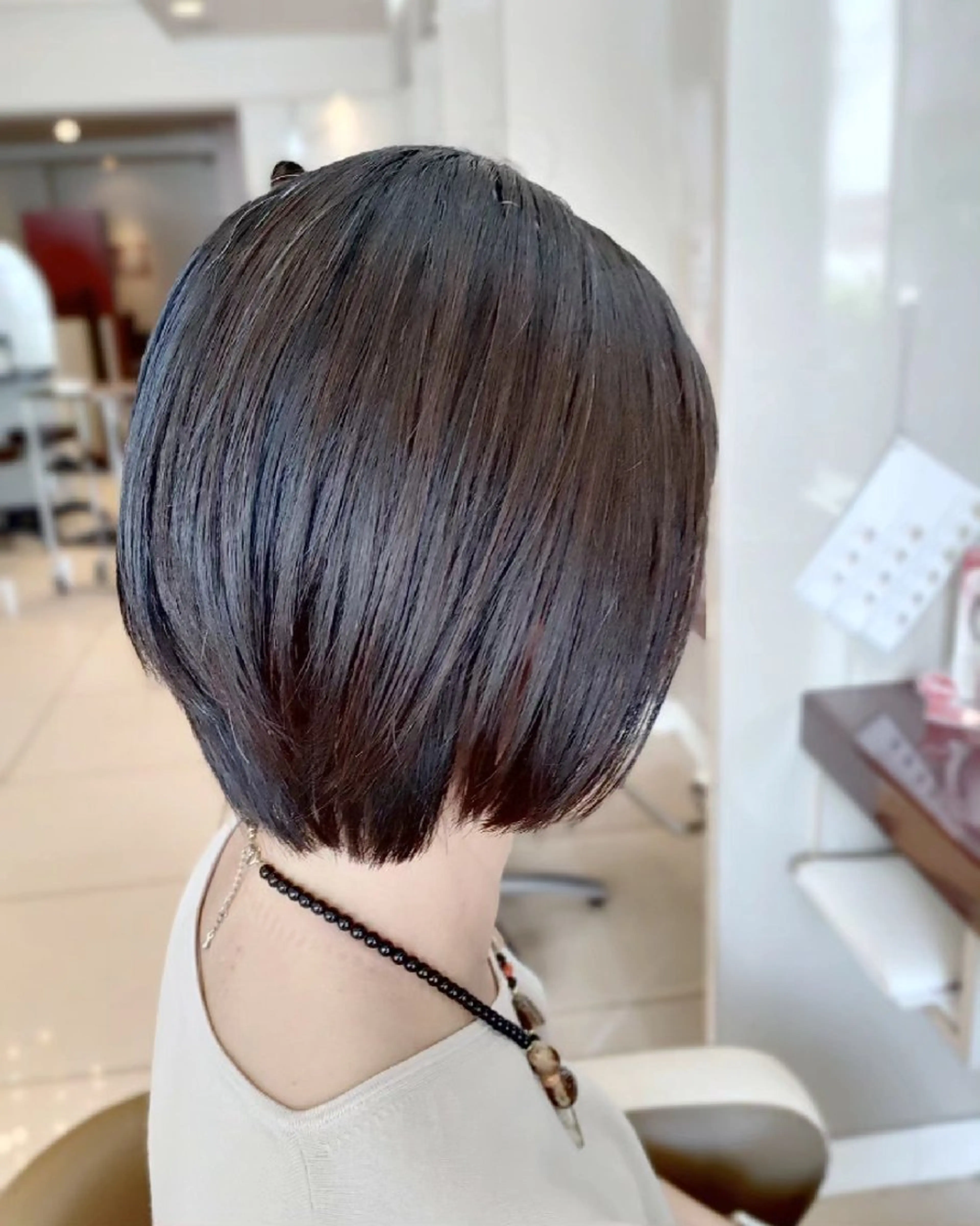 ショート 清水 怜子のヘアスタイル