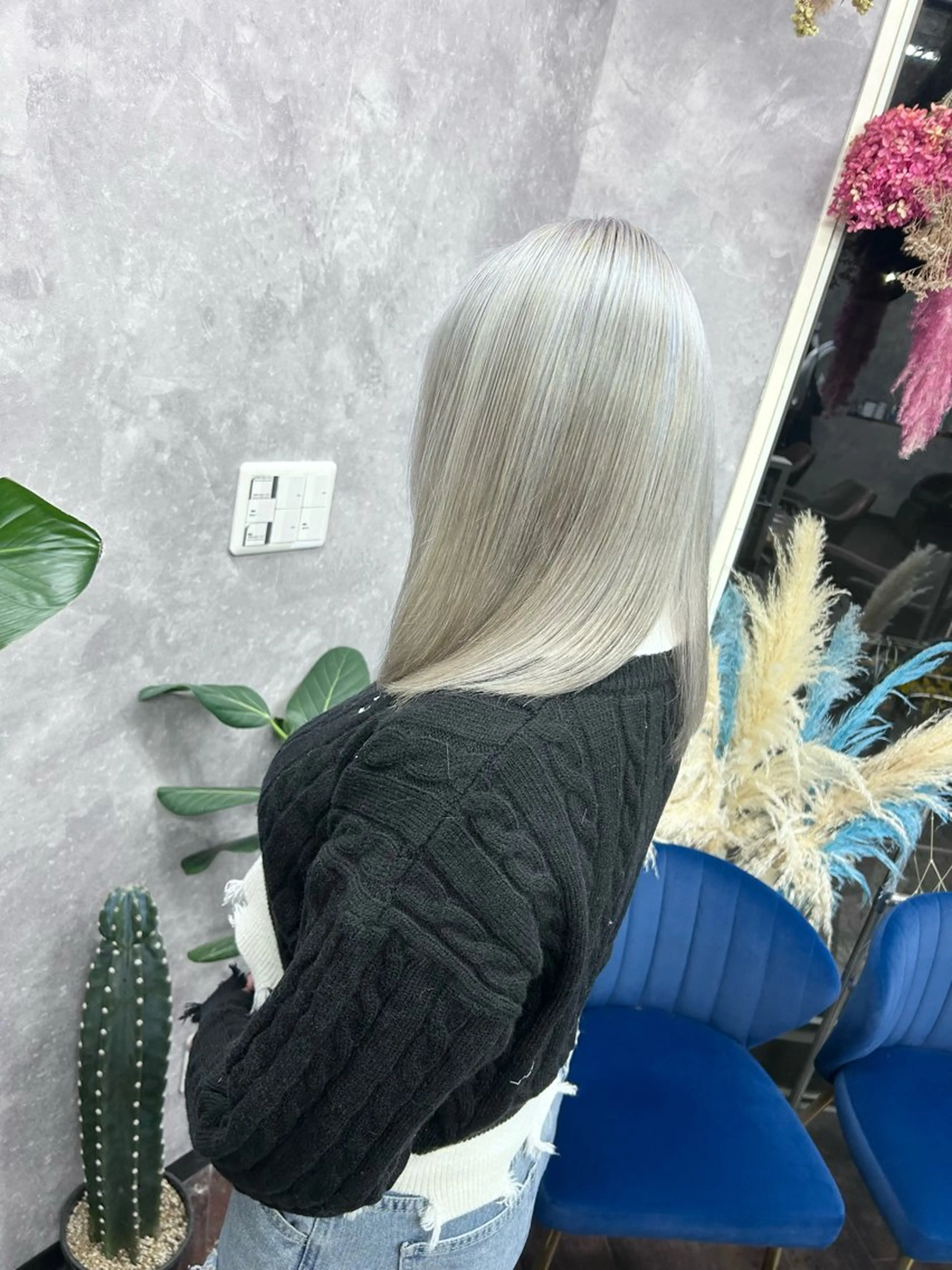 セミロング カット ヘアカラー AN'TIA小作代表 ⭐︎kazuma⭐︎のヘアスタイル