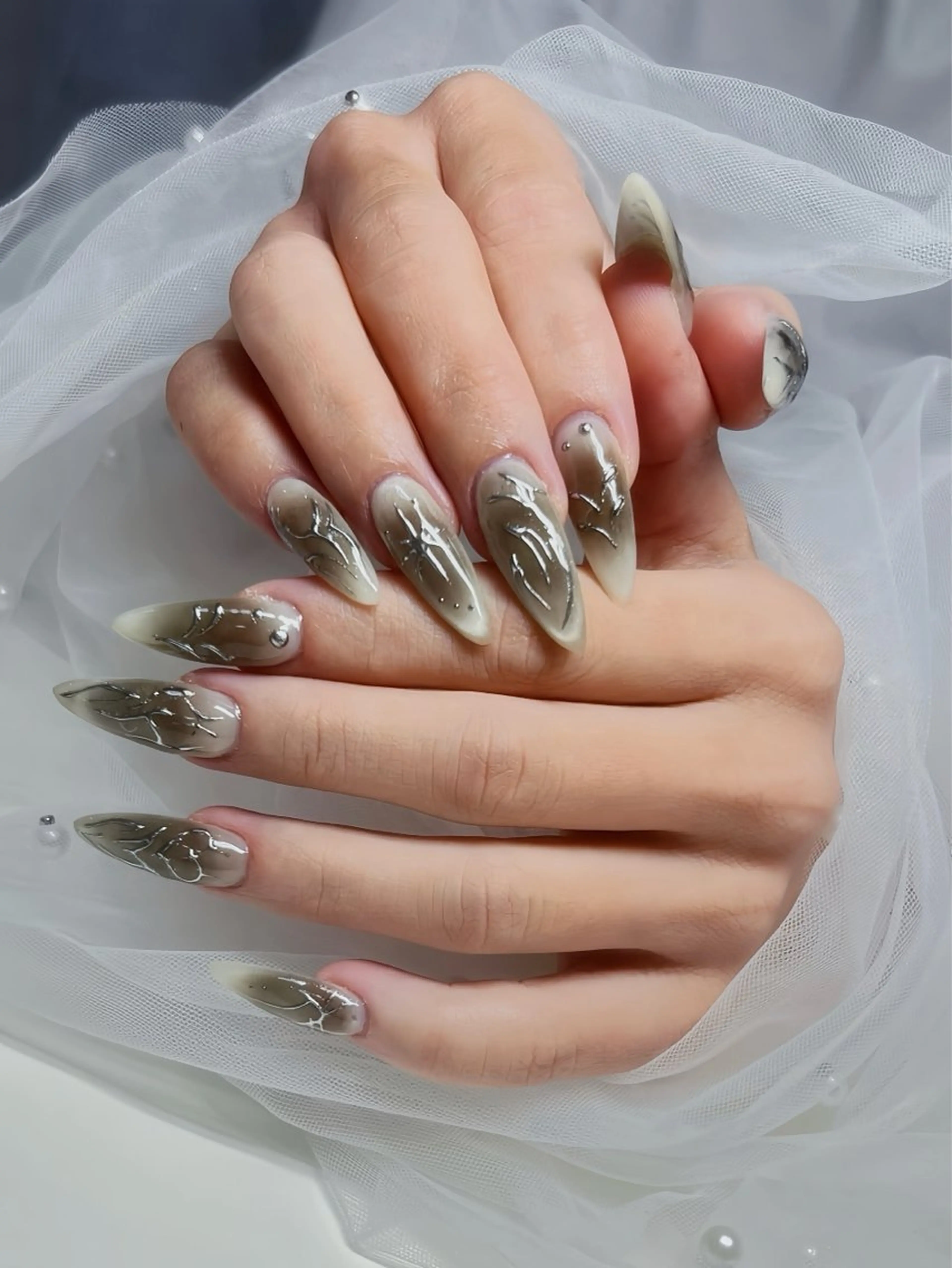 ネイル NEM nailstudioのネイルデザイン