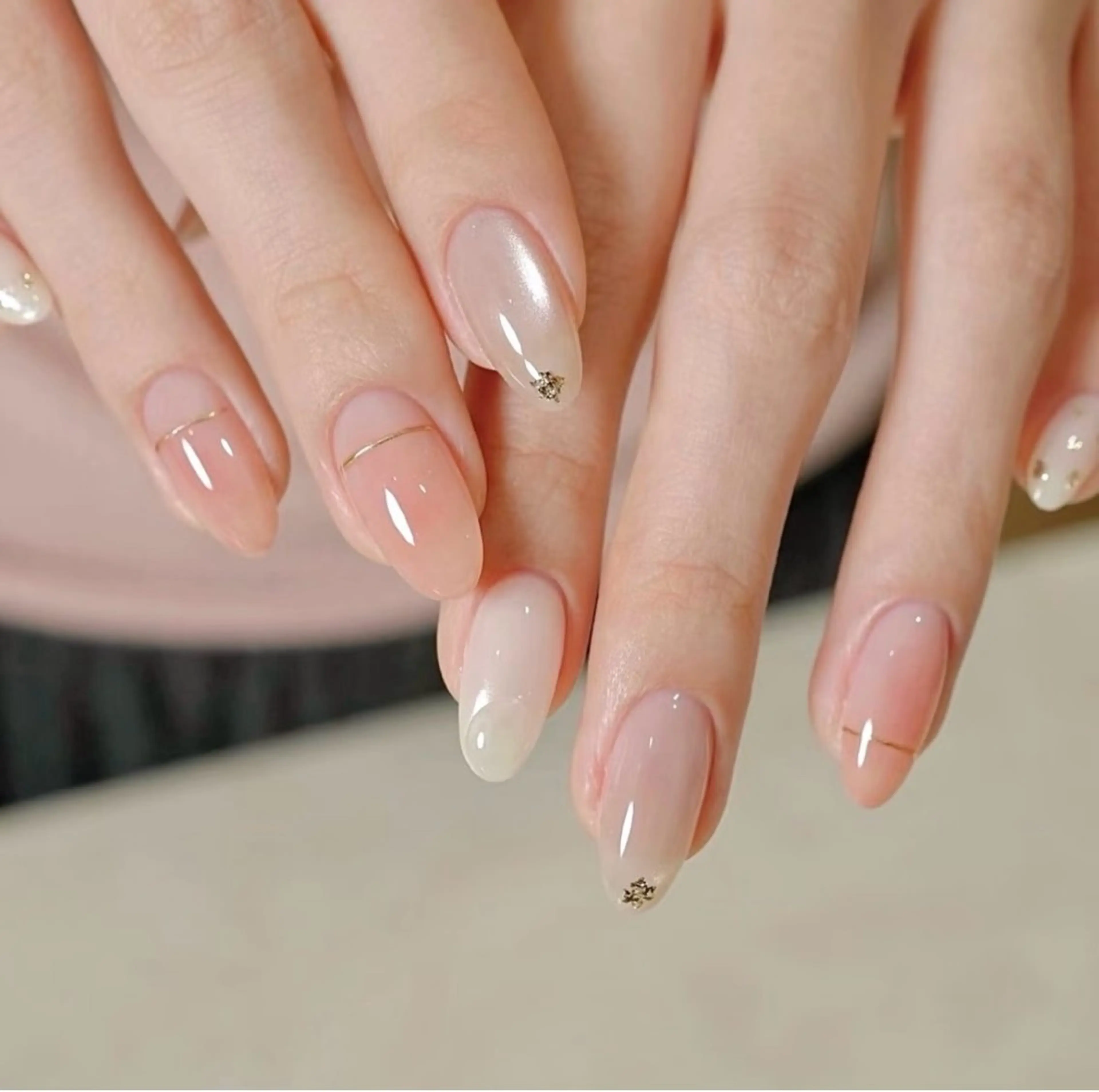 ネイル ハンドネイル H3 Nail Tsuki🦋💙のネイルデザイン